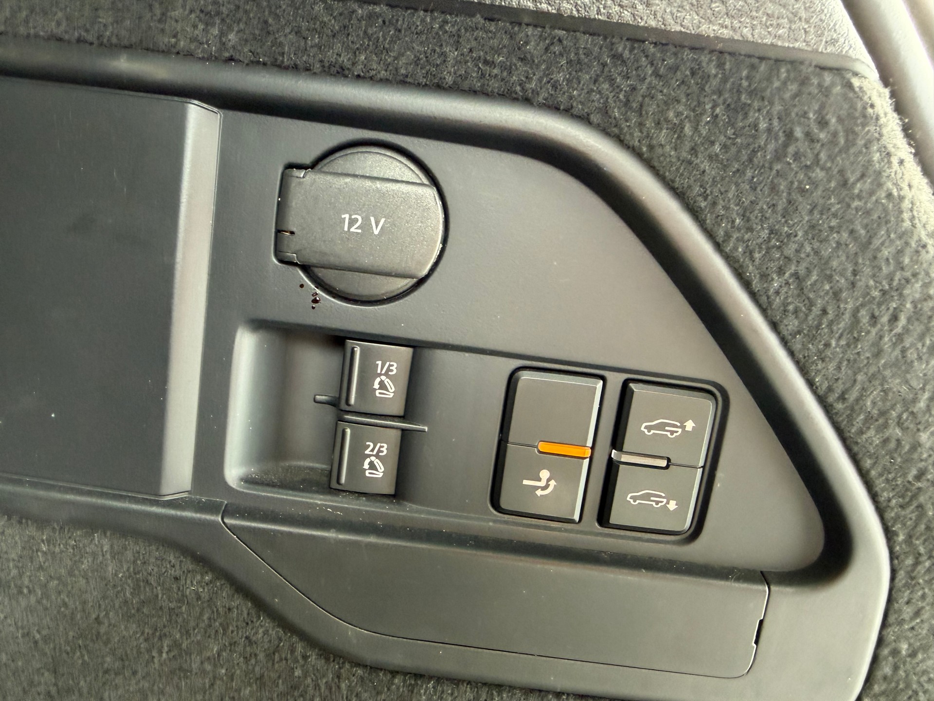VW Touareg 3.0 TDI BlueMotion Technology Tiptronic-image-10