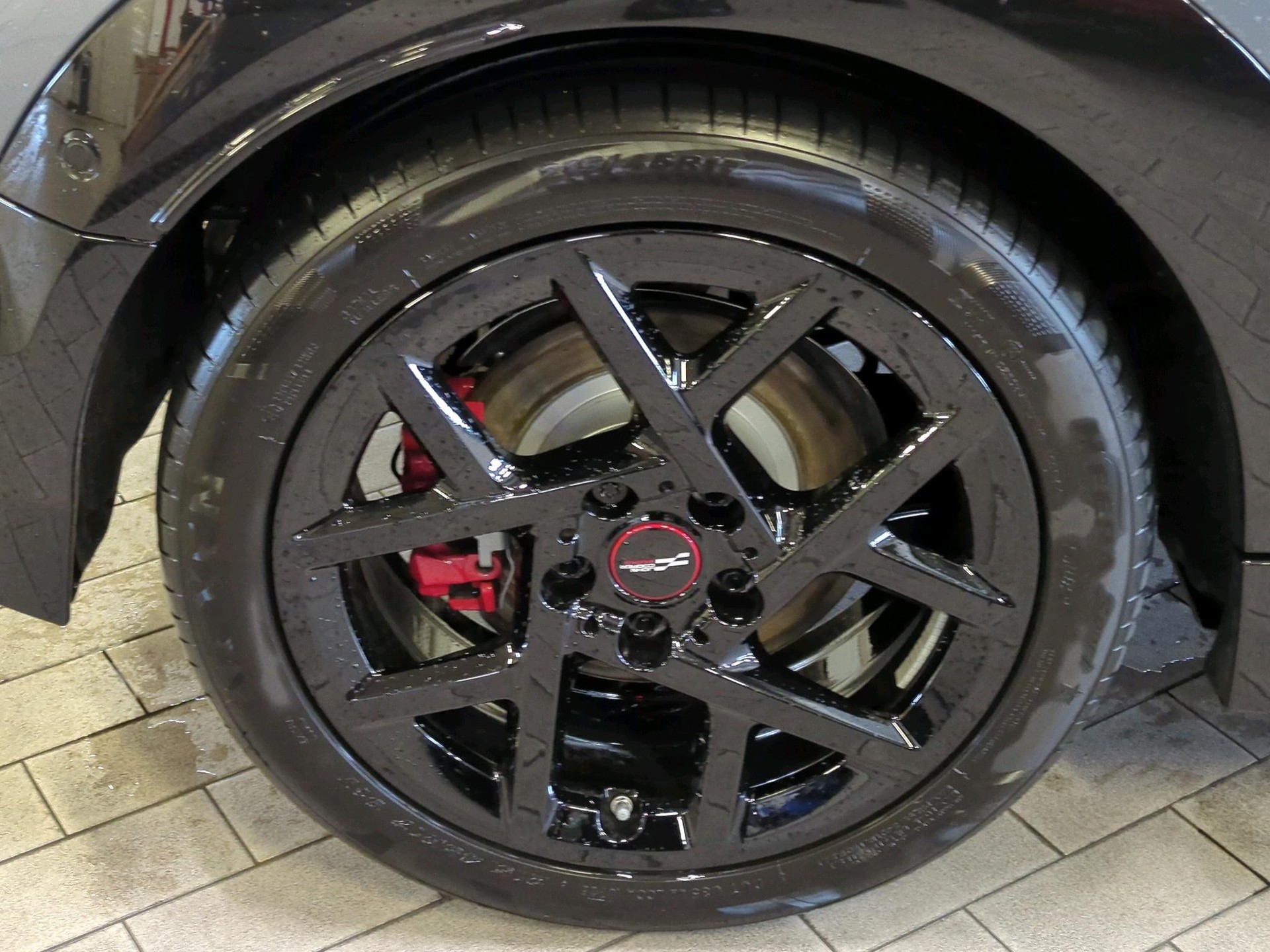 MINI John Cooper Works Cabrio-image-9