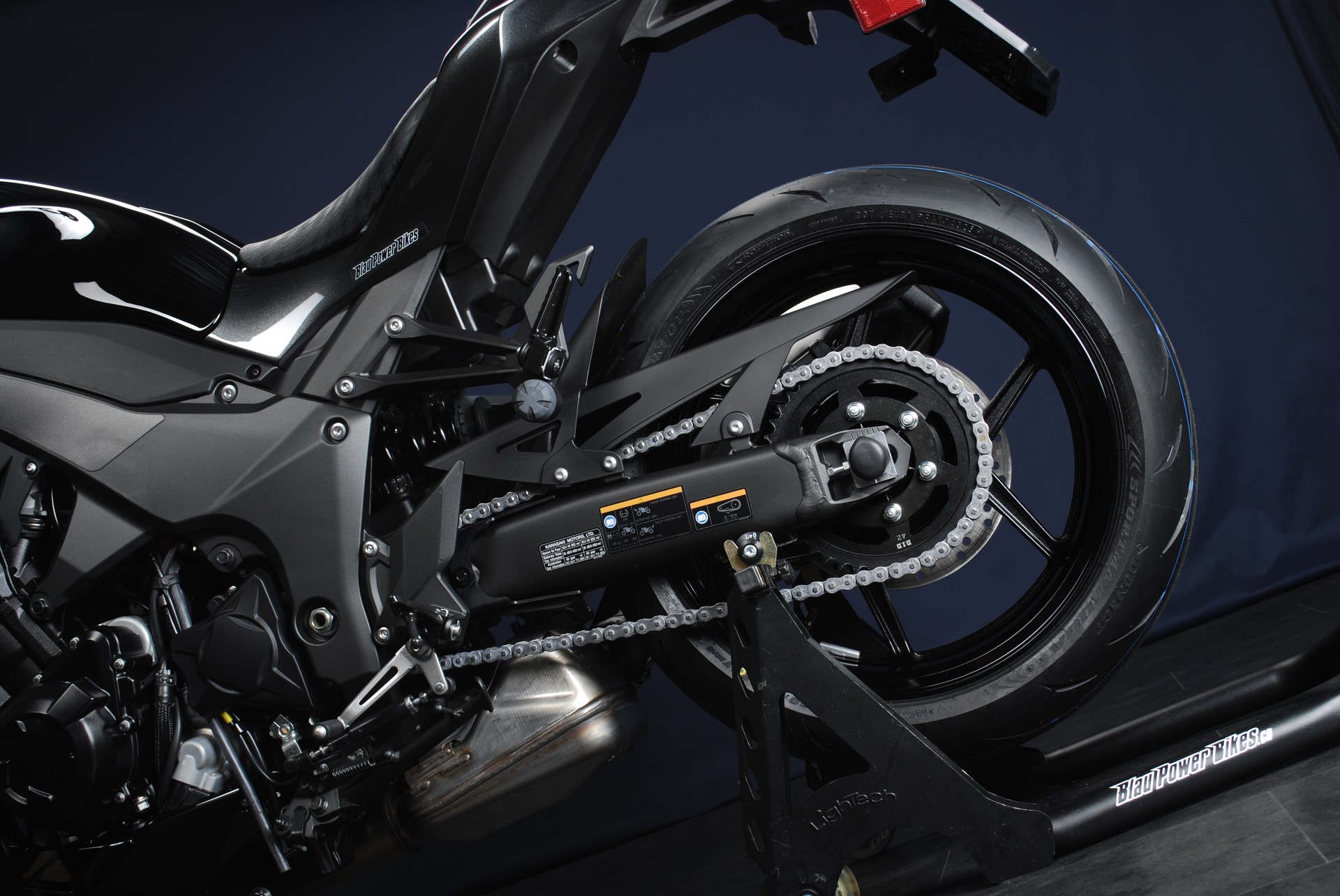 KAWASAKI Z 1100 MY26-image-12