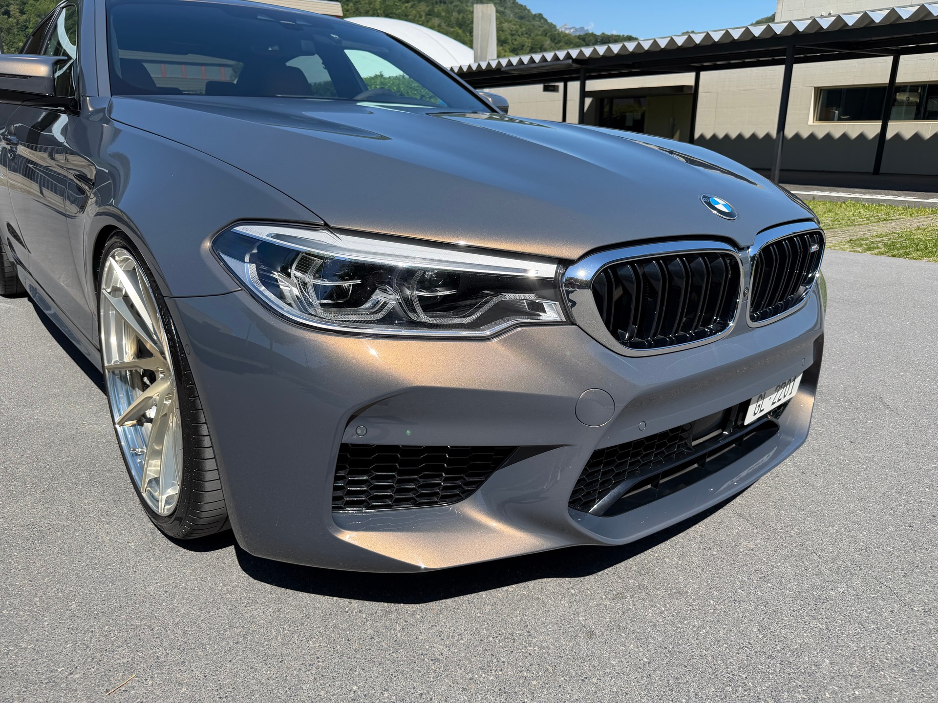 BMW M5 xDrive Competition Drivelogic-image-1