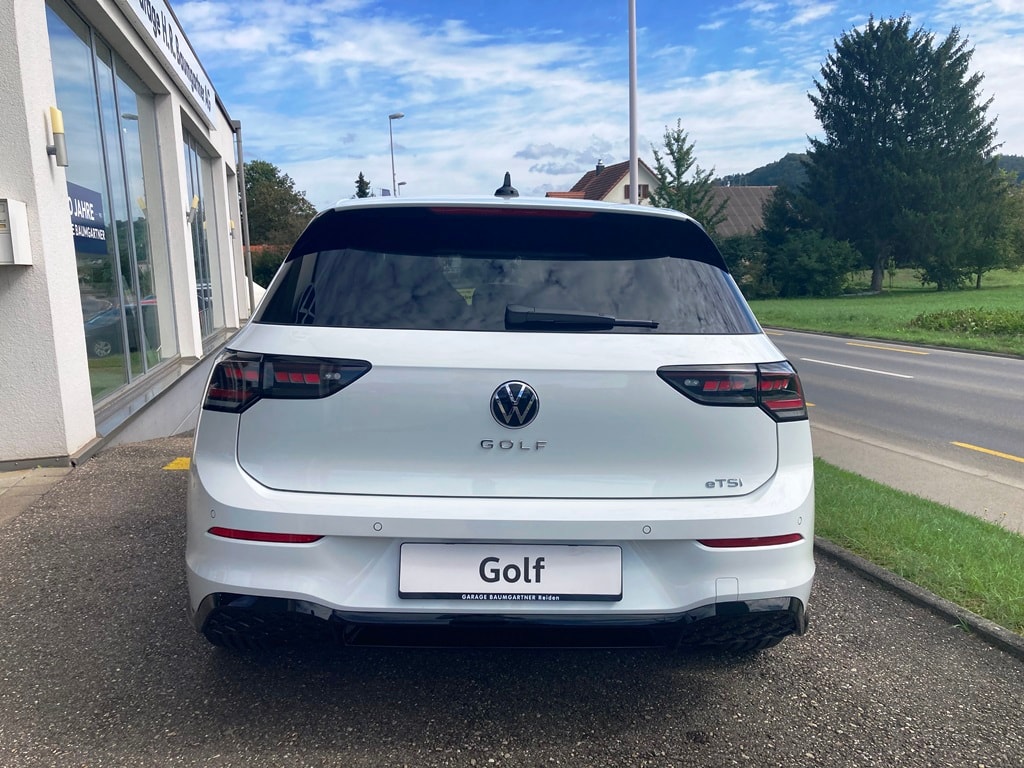VW Golf 1.5 e TSI mHEV R-Line DSG-image-6