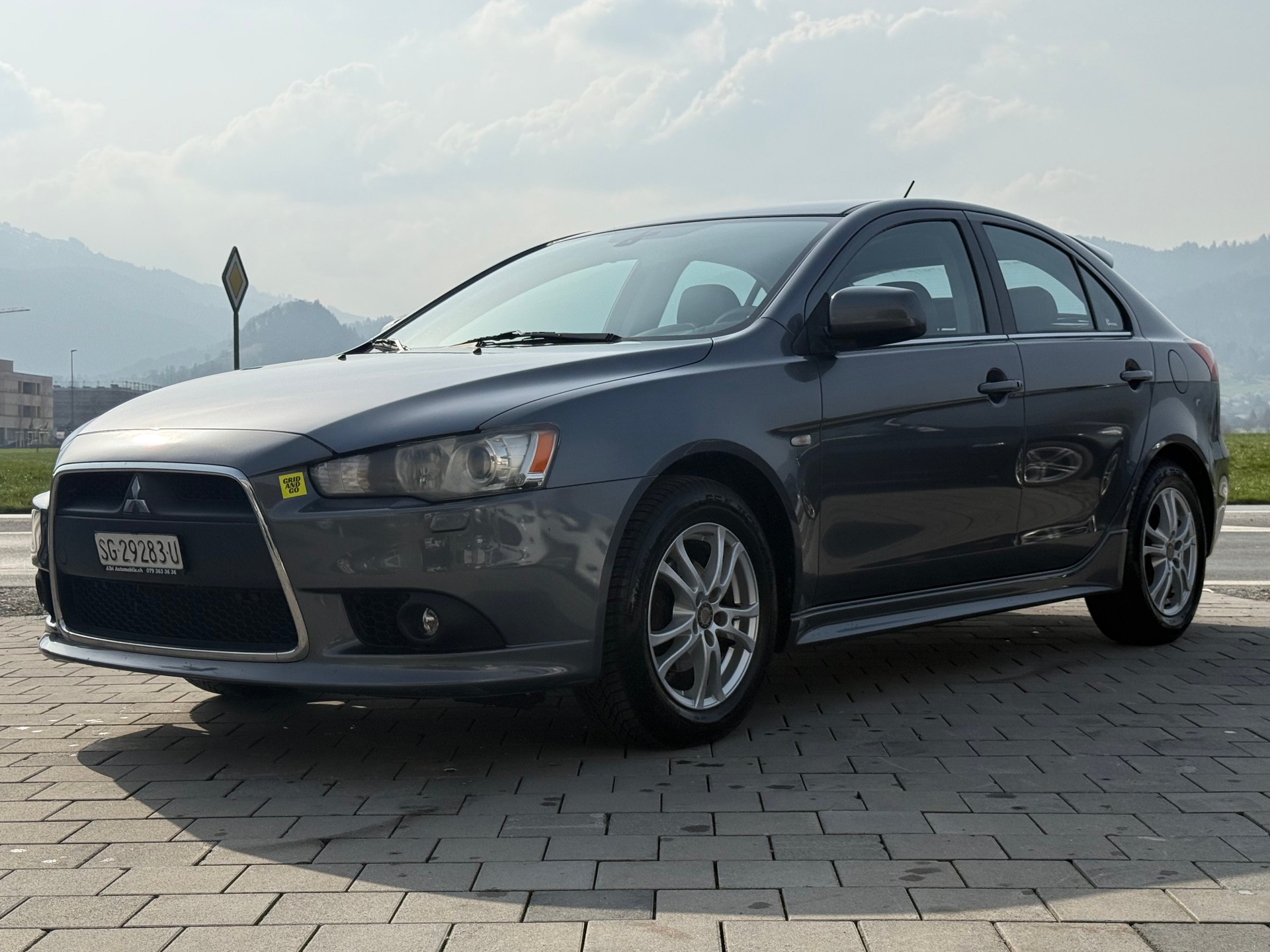MITSUBISHI Lancer Sportback 1.8 Invite CVT