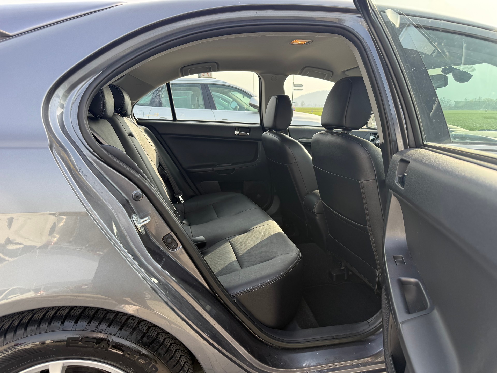 MITSUBISHI Lancer Sportback 1.8 Invite CVT-image-12