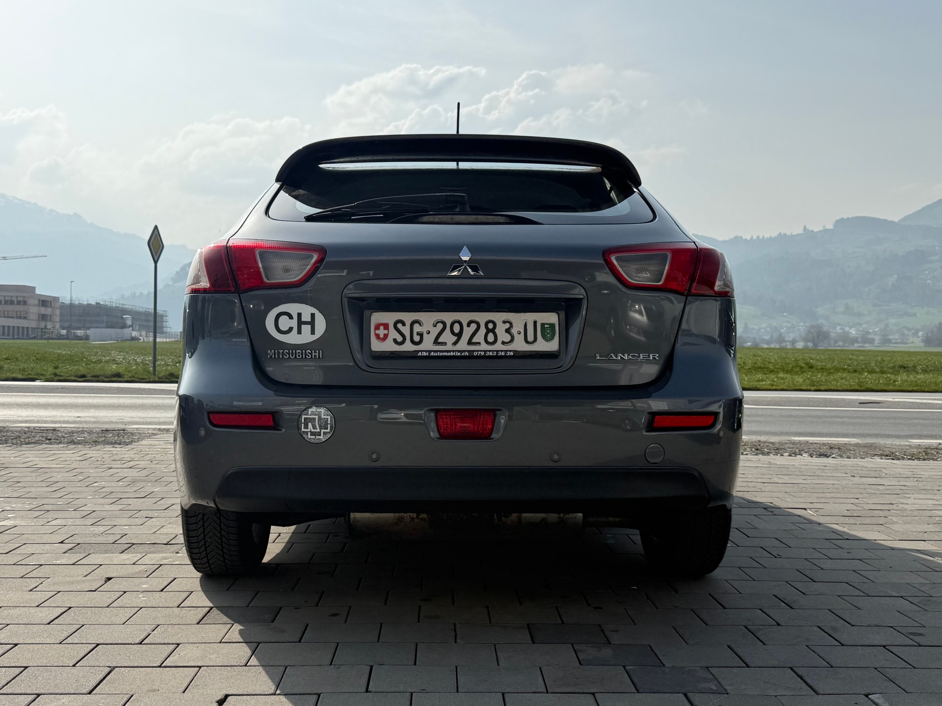 MITSUBISHI Lancer Sportback 1.8 Invite CVT-image-6