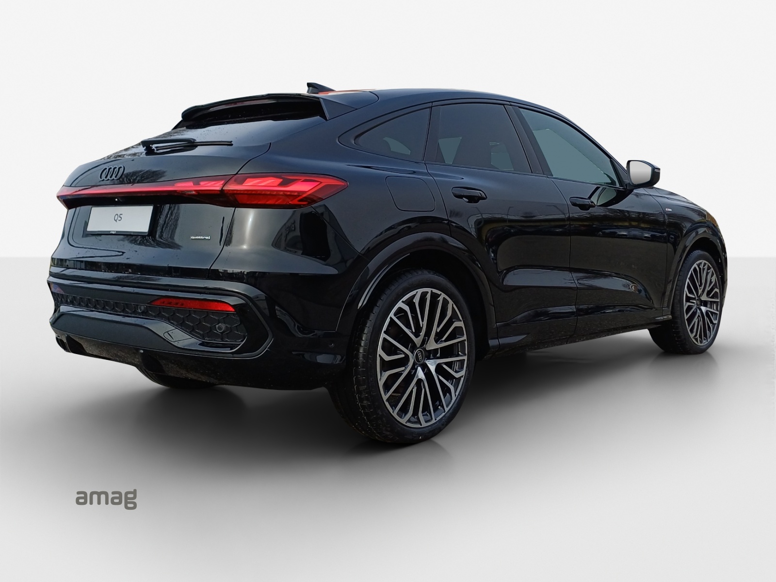 AUDI Q5 Sportback TDI quattro 150 kW S-tronic-image-4
