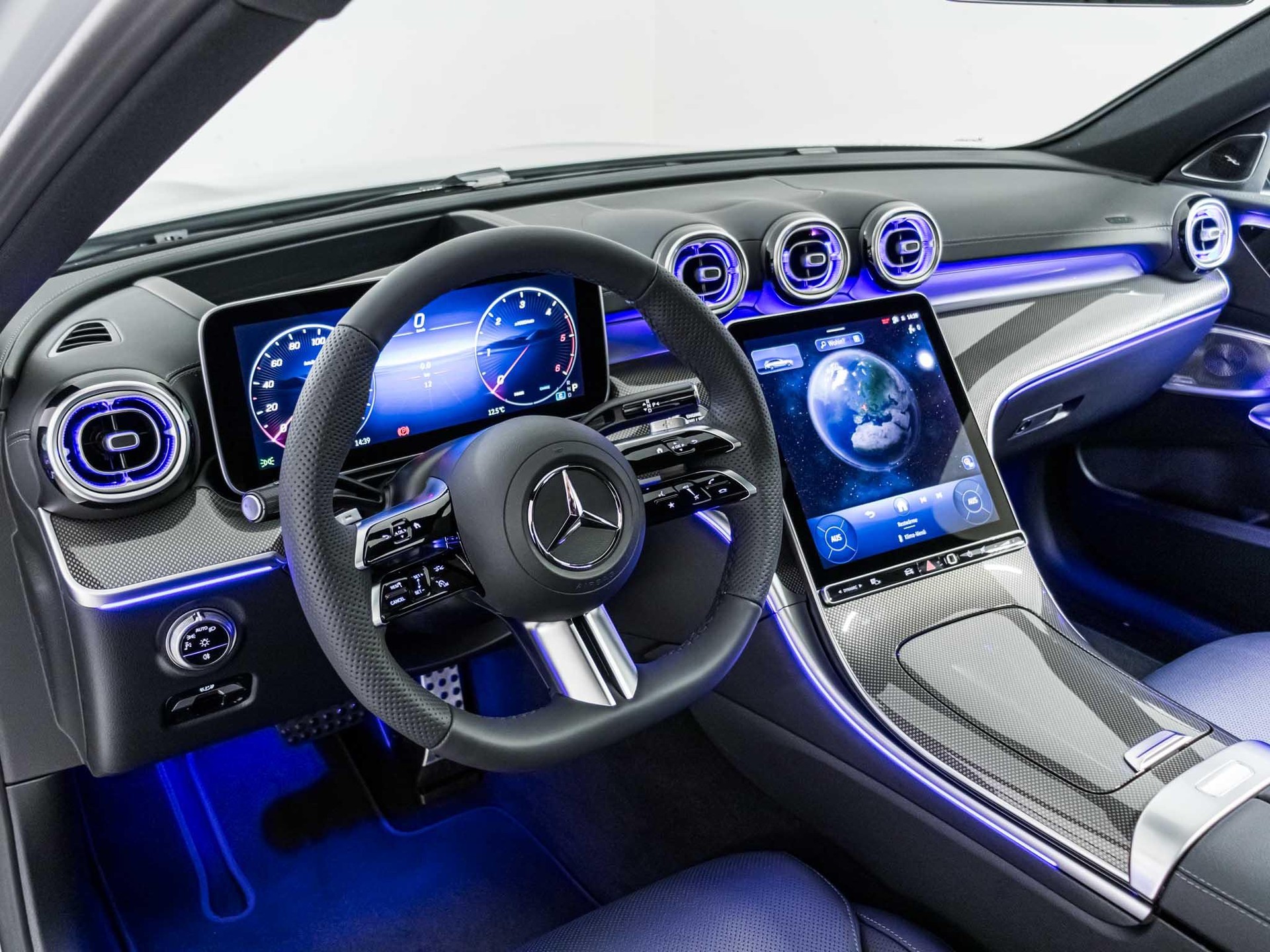 MERCEDES-BENZ C 220 d 4MATIC T-Modell Swiss Star-image-9