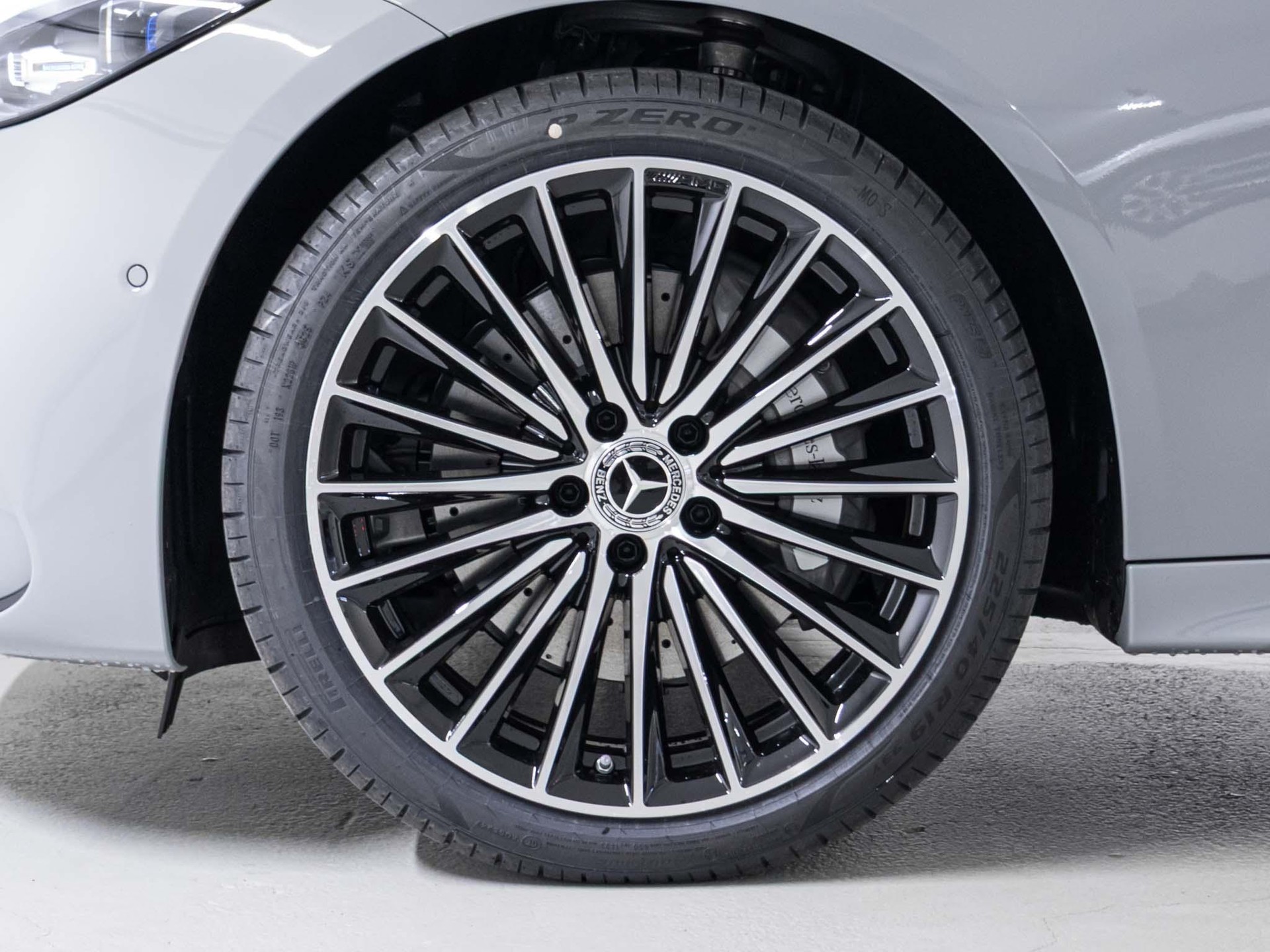 MERCEDES-BENZ C 220 d 4MATIC T-Modell Swiss Star-image-14