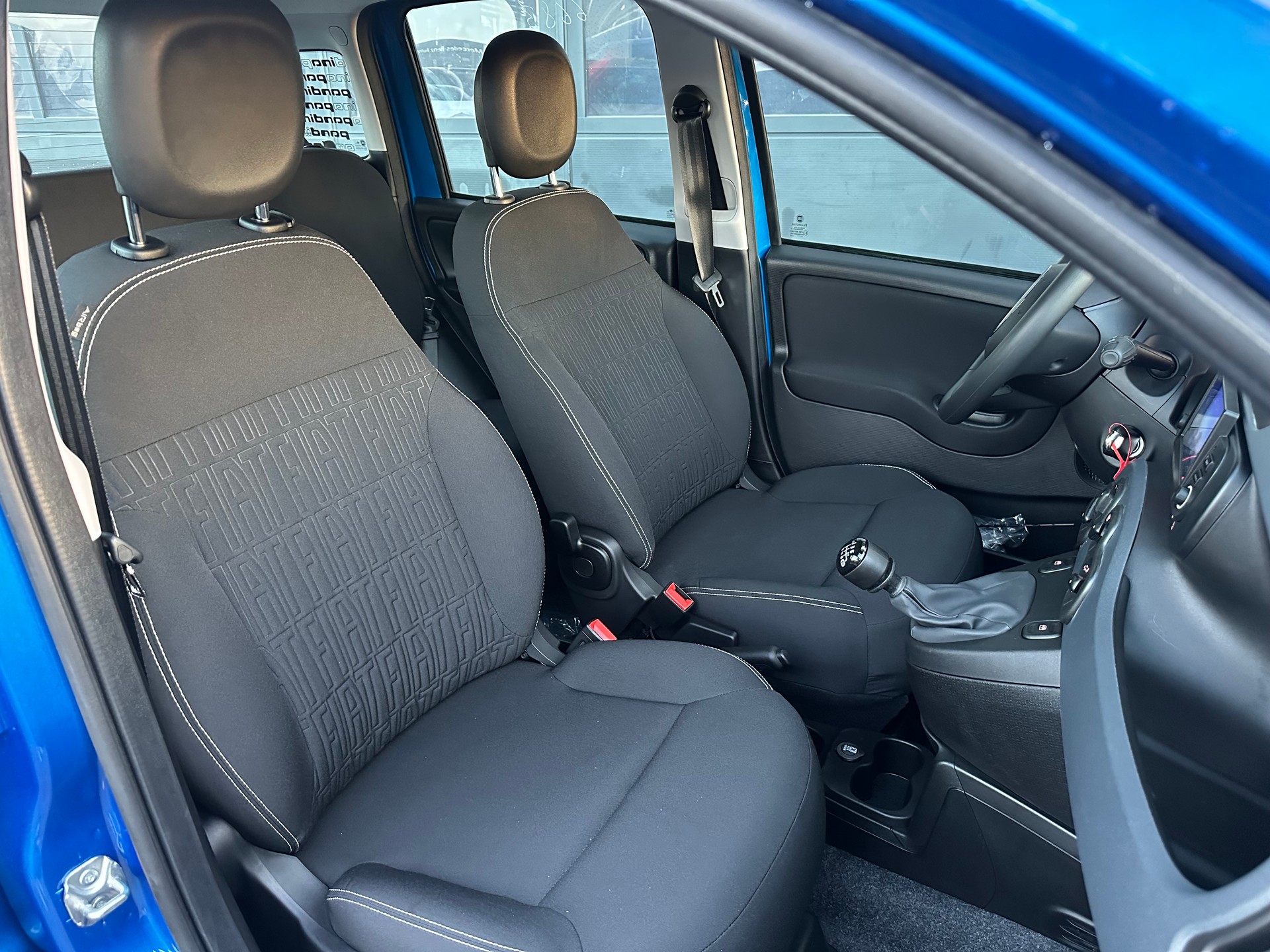 FIAT Panda 1.0 MHEV Pandina-image-25