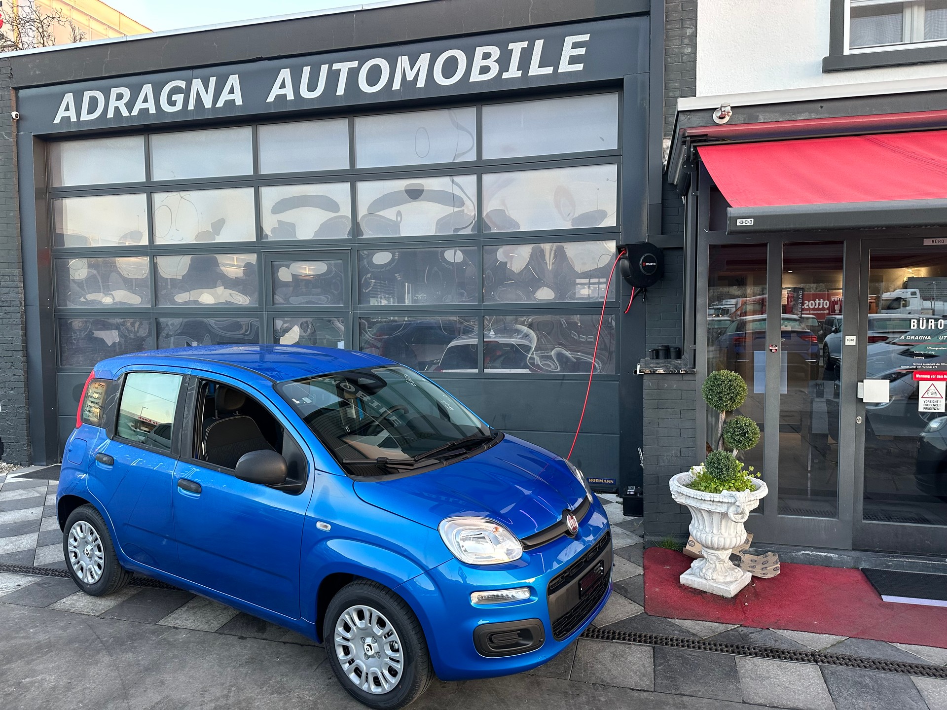 FIAT Panda 1.0 MHEV Pandina-image-1
