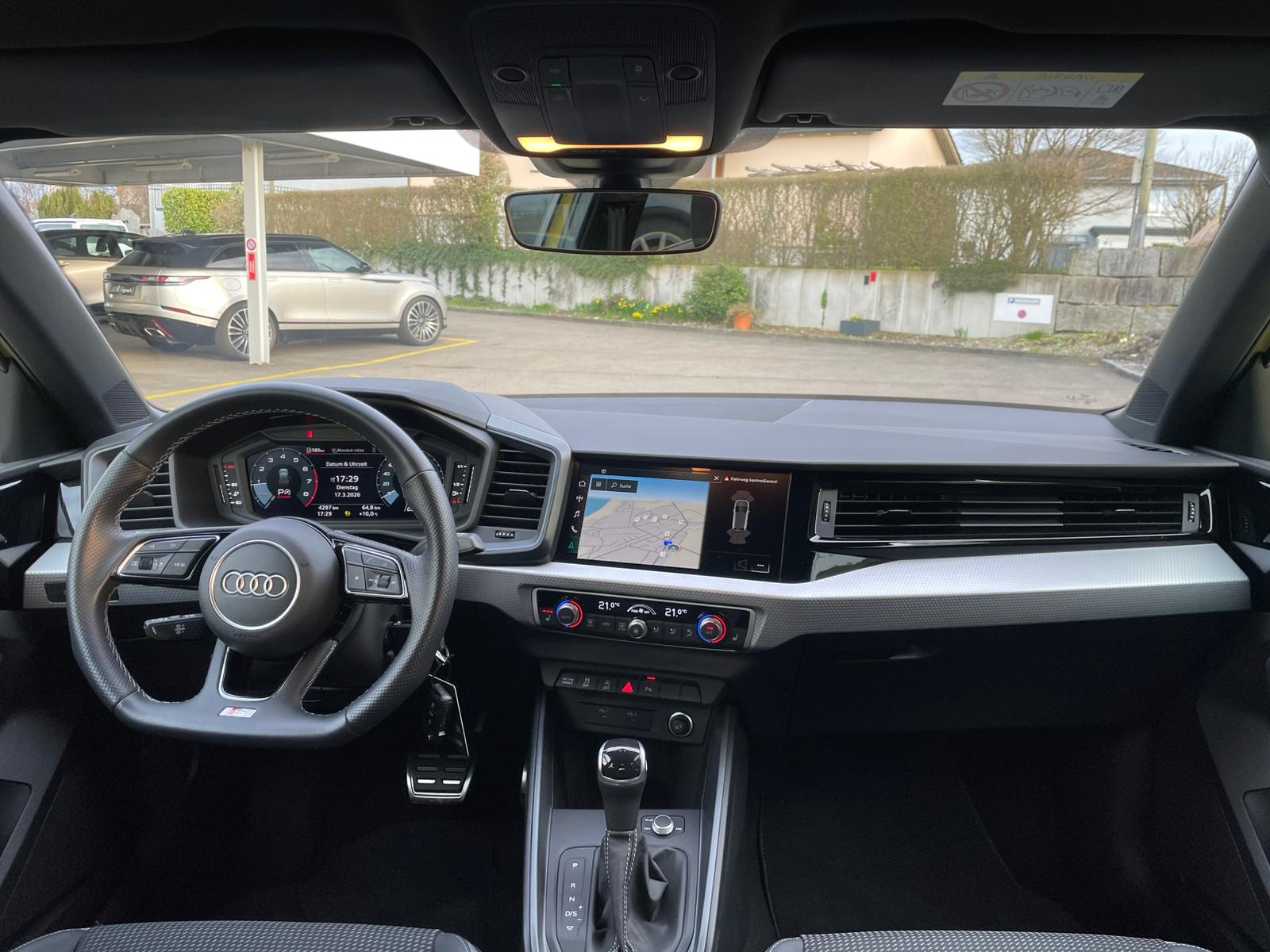 AUDI A1 Sportback 40 TFSI S Line S-tronic-image-9