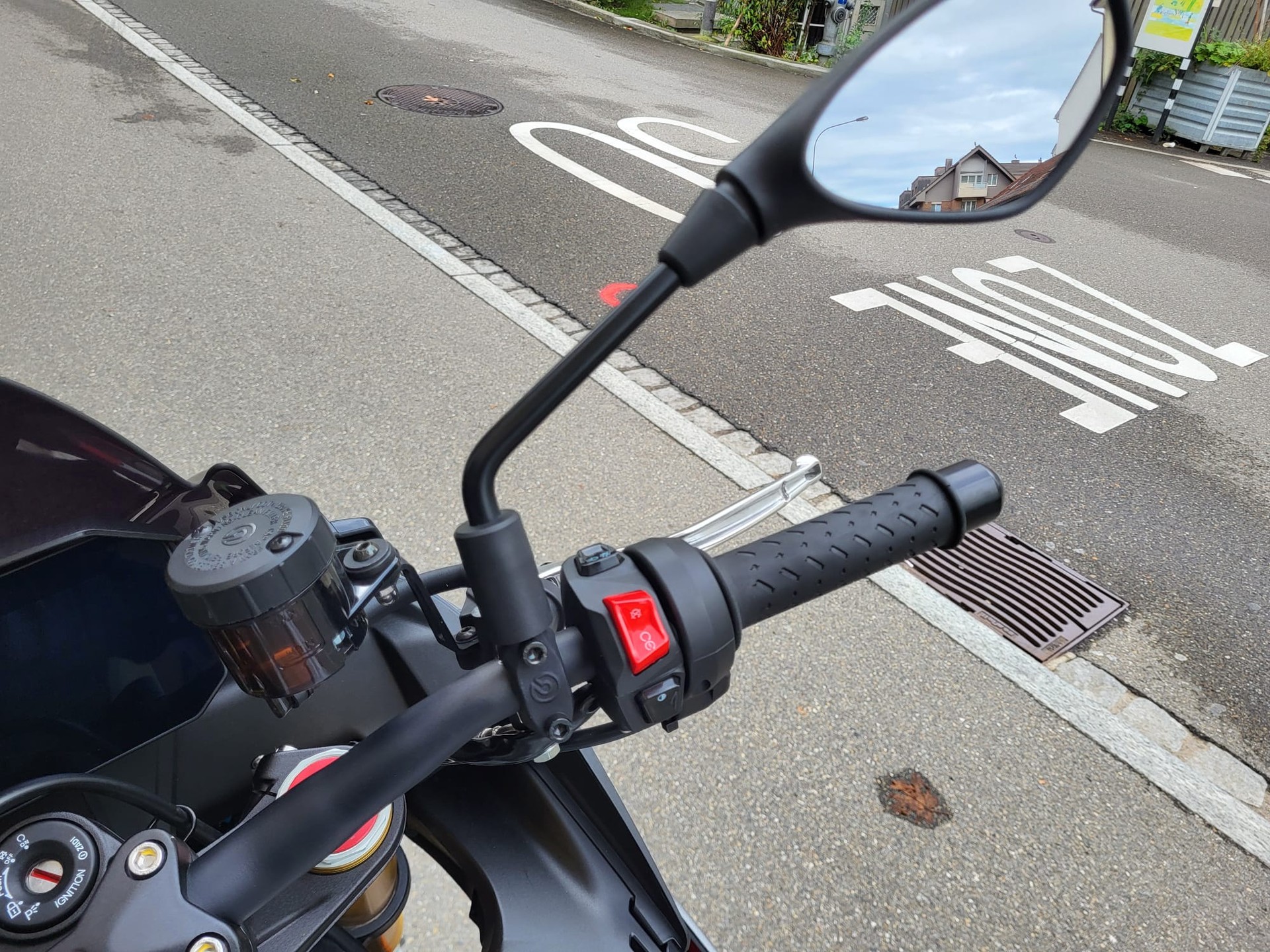 APRILIA Tuono V4 1100 GT-image-9