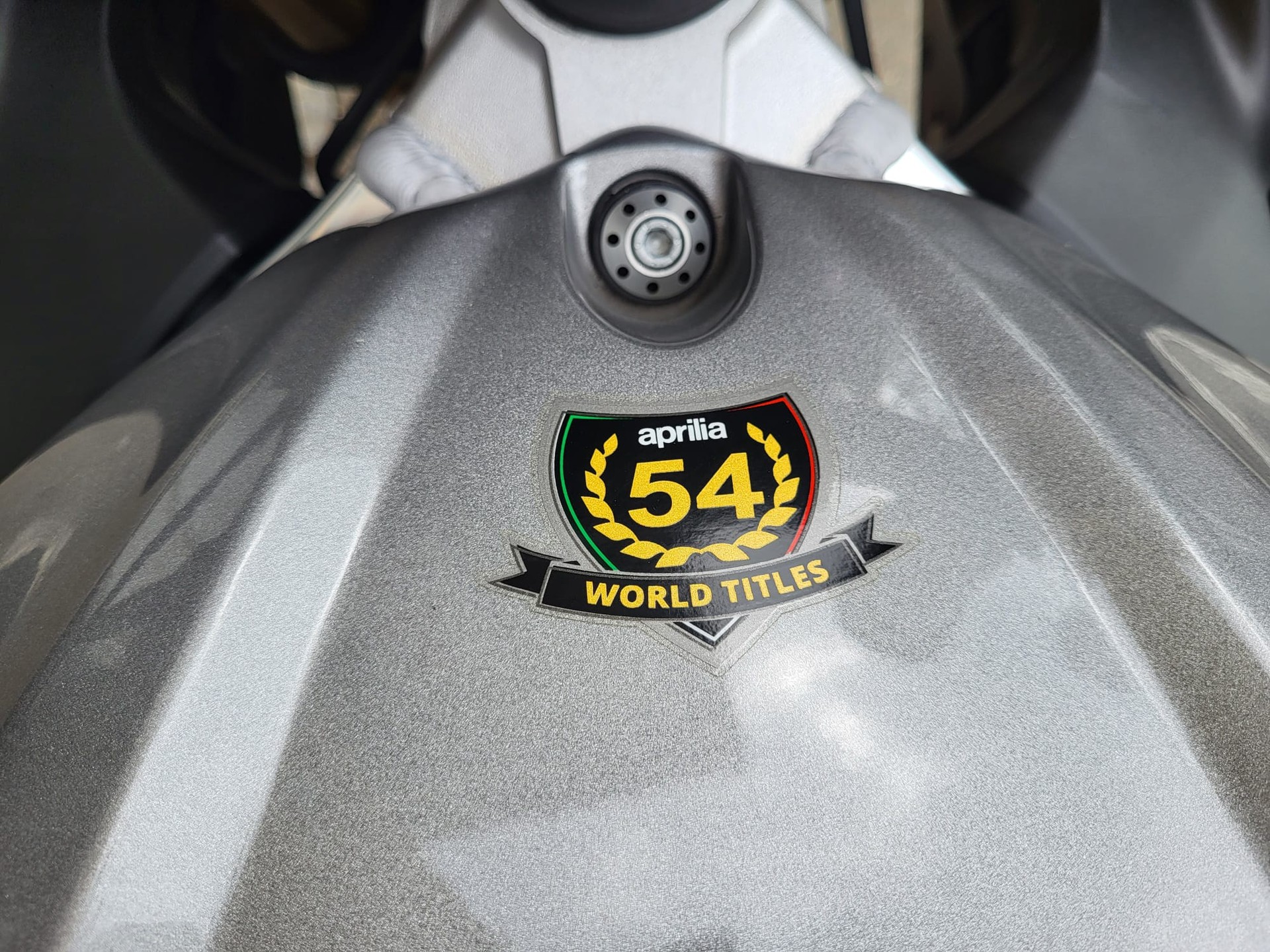 APRILIA Tuono V4 1100 GT-image-10