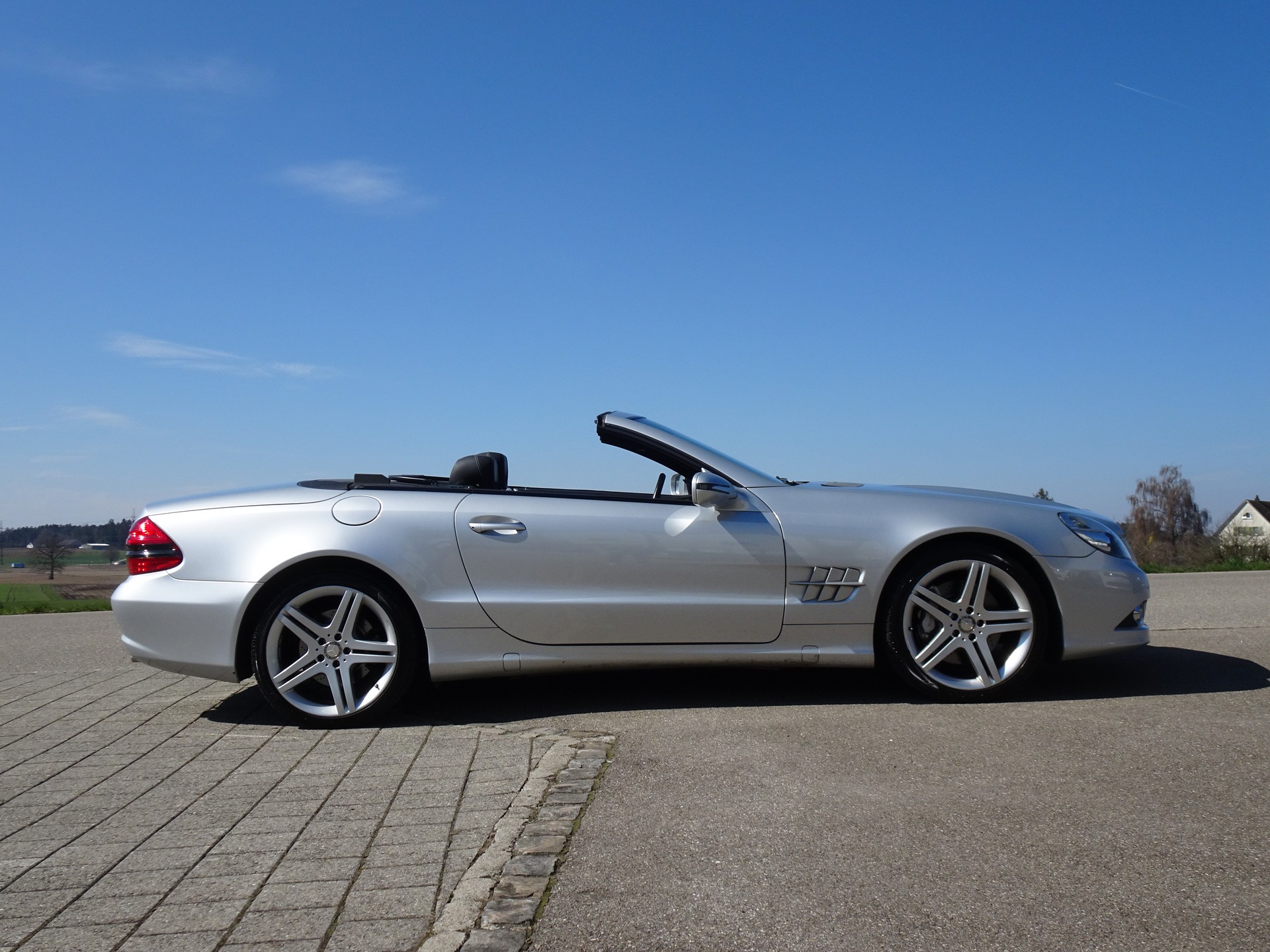 MERCEDES-BENZ SL 500 7G-Tronic-image-4