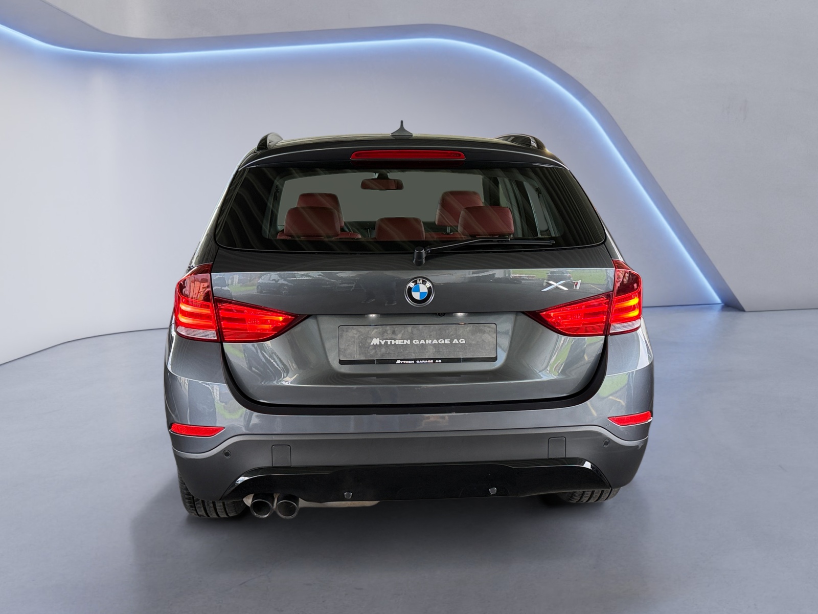 BMW X1 28i xDrive-image-3