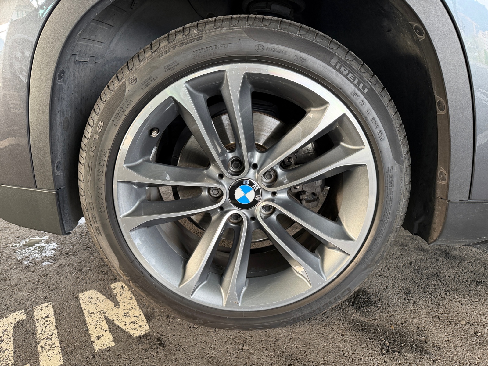 BMW X1 28i xDrive-image-13