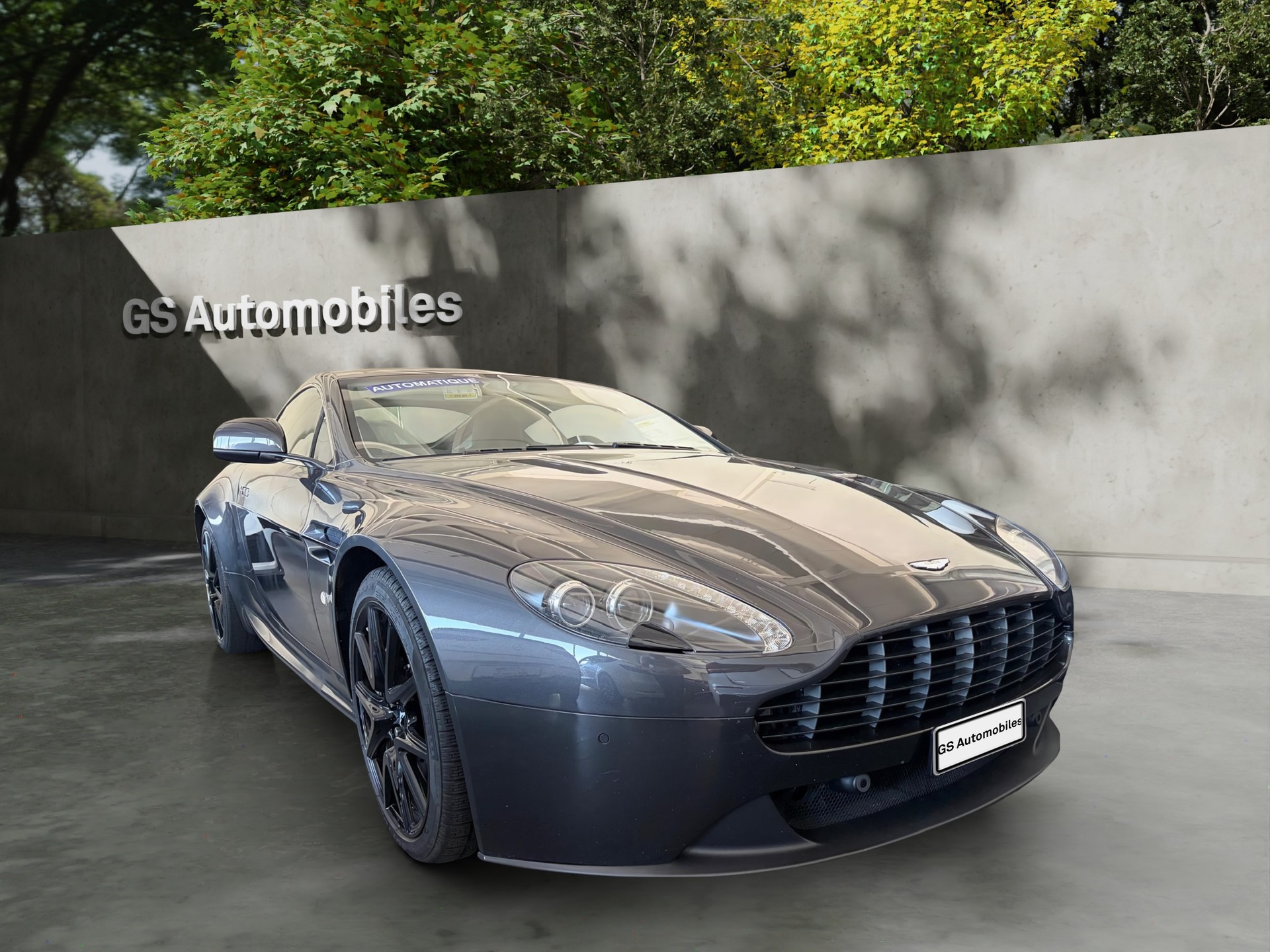 ASTON MARTIN V8 Vantage 4.7-image-1