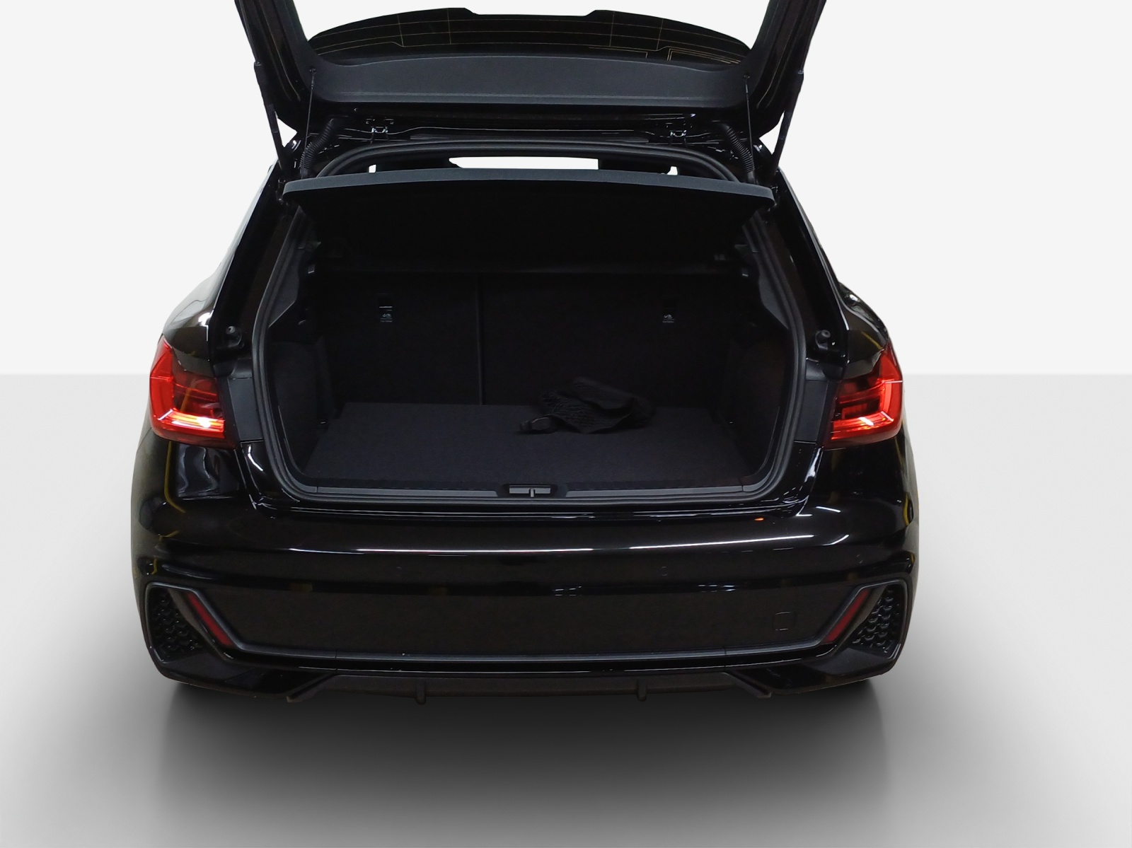 AUDI A1 Sportback 30 TFSI S Line S-tronic-image-12