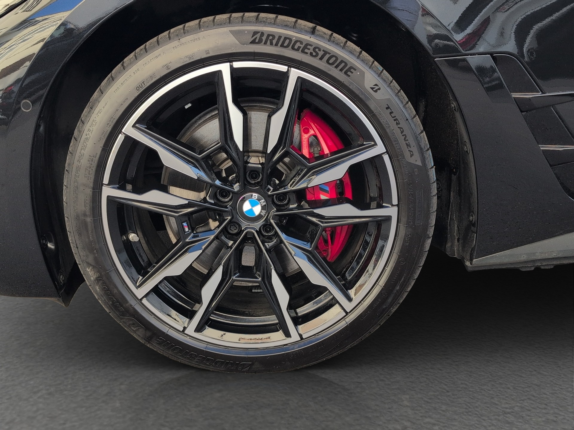 BMW i4 M60 M Sport Pro-image-9
