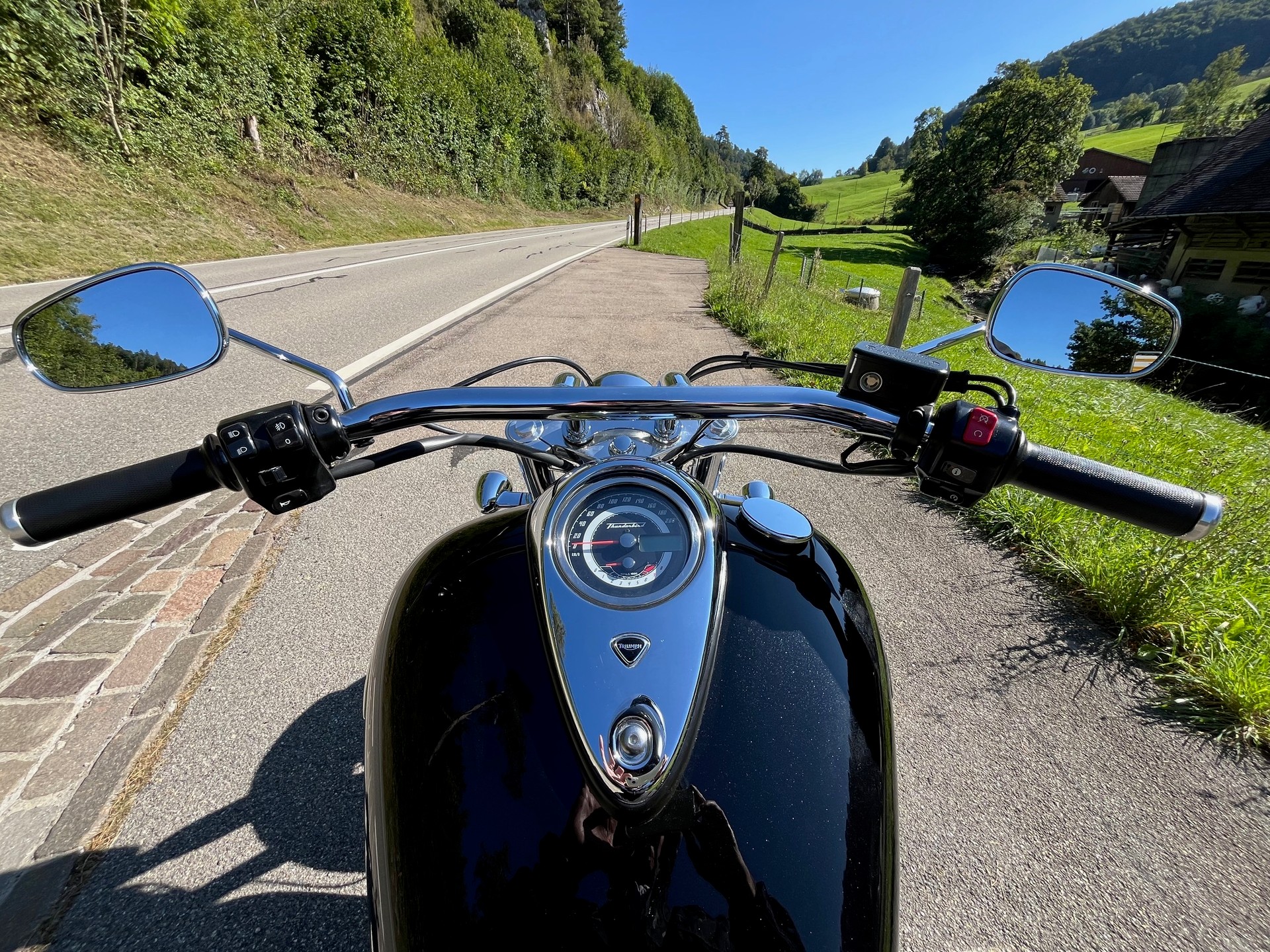 TRIUMPH Thunderbird 1600 ABS-image-4