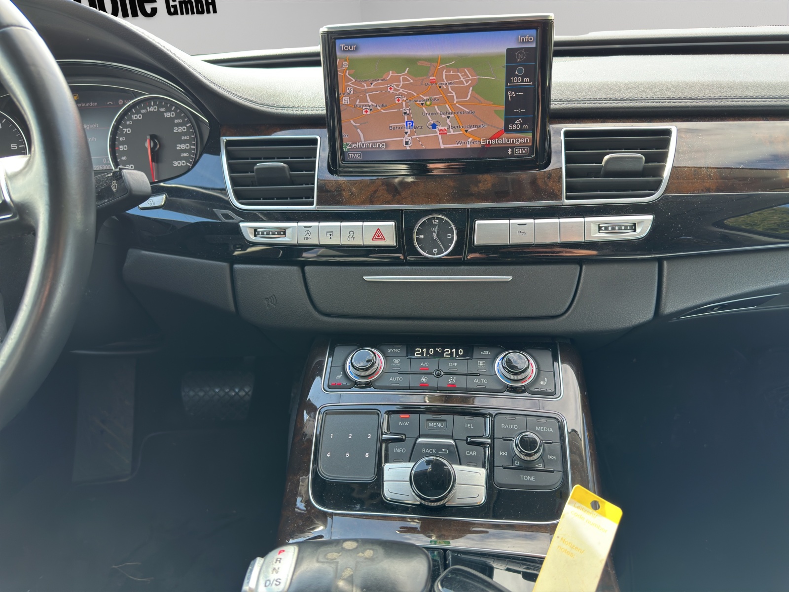 AUDI A8 3.0 TDI quattro tiptronic-image-14