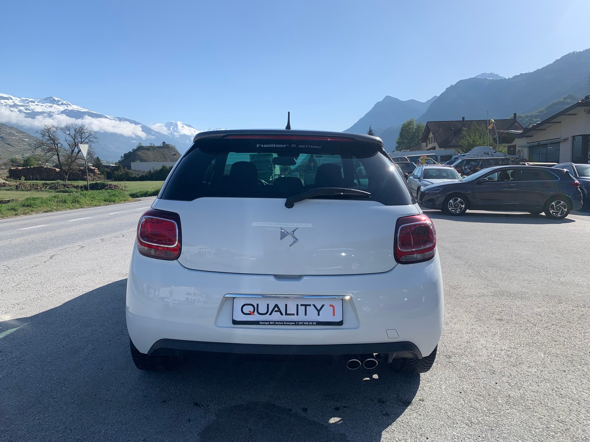 DS AUTOMOBILES DS3 1.6 16V BlueHDi Sport Chic Plus-image-5