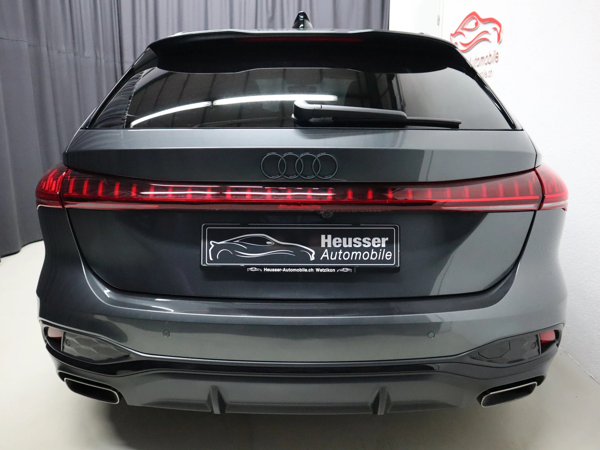 AUDI A5 Avant 2.0 TFSI S tronic S Line Edition - Navi - MMI Beifahrerdisplay - Matrix LED - Keyless - 360° Kamera - 204 PS-image-5