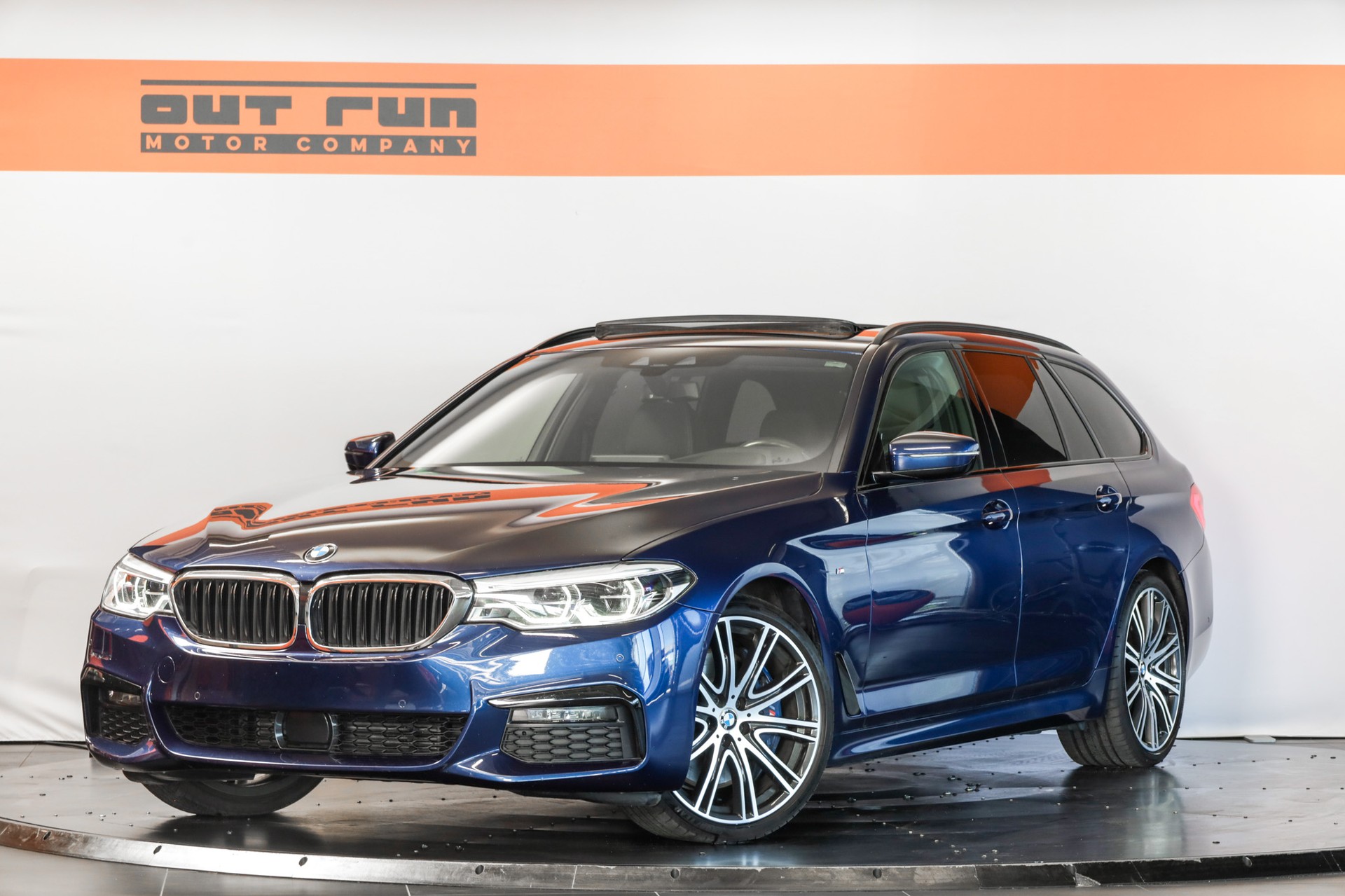 BMW 540d xDrive Pure M Sport Edition Steptronic-image-0