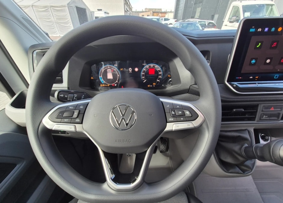 VW Crafter 35-image-7