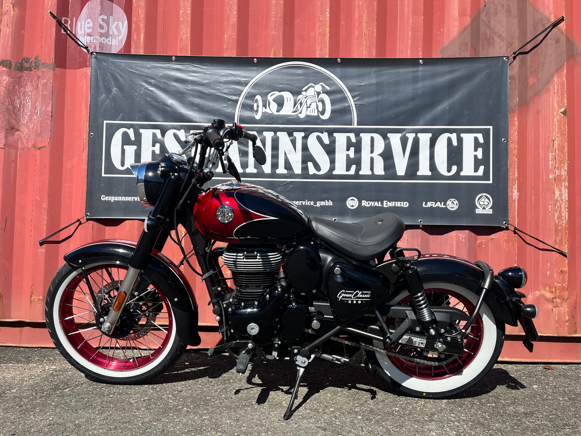 ROYAL ENFIELD Classic 350 Goan Limited-image-1