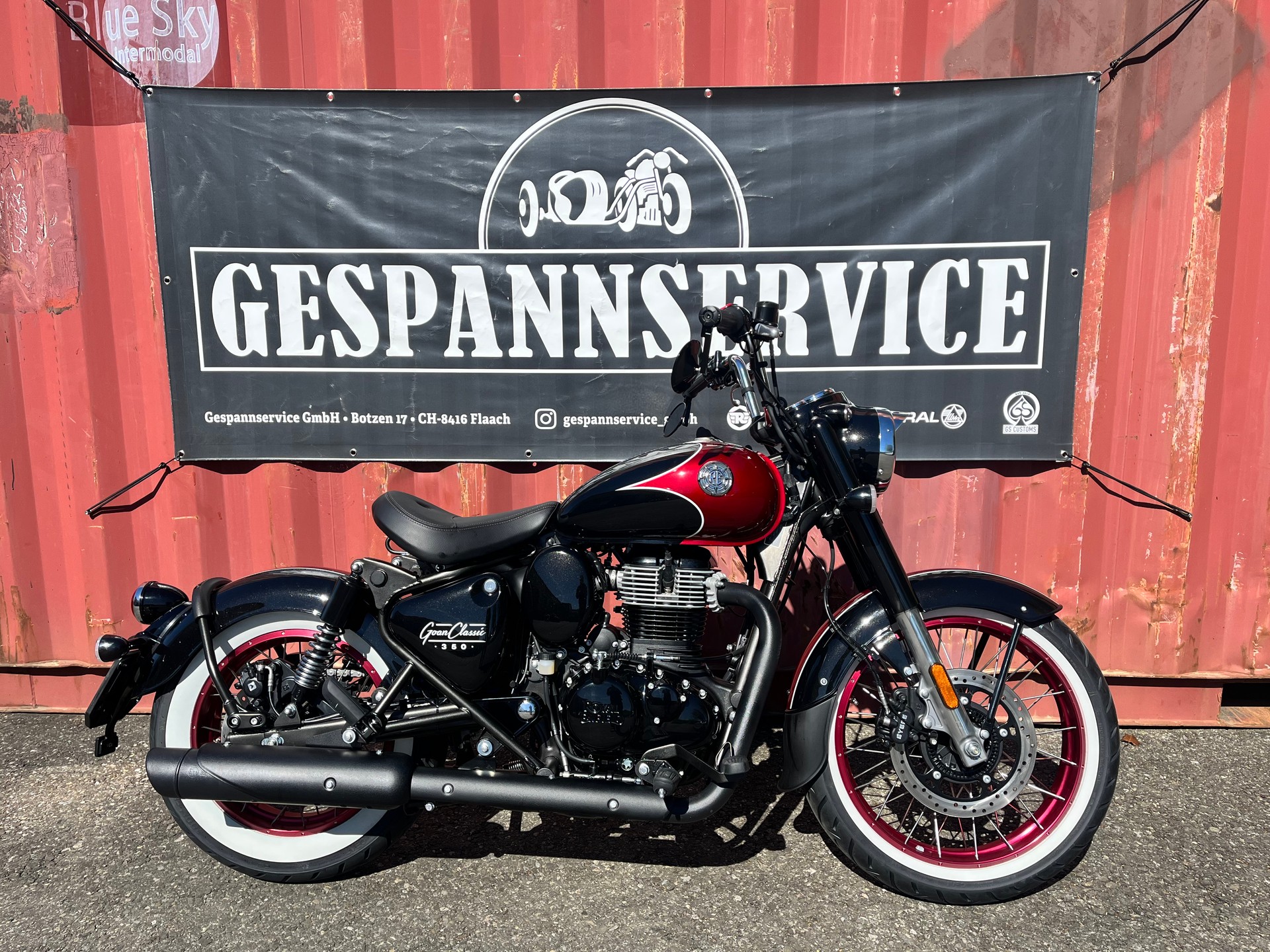ROYAL ENFIELD Classic 350 Goan Limited