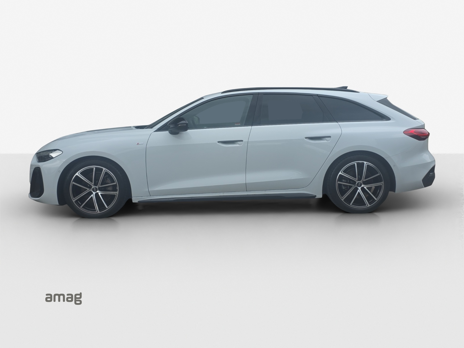 AUDI A5 Avant TDI quattro 150 kW S tronic-image-1