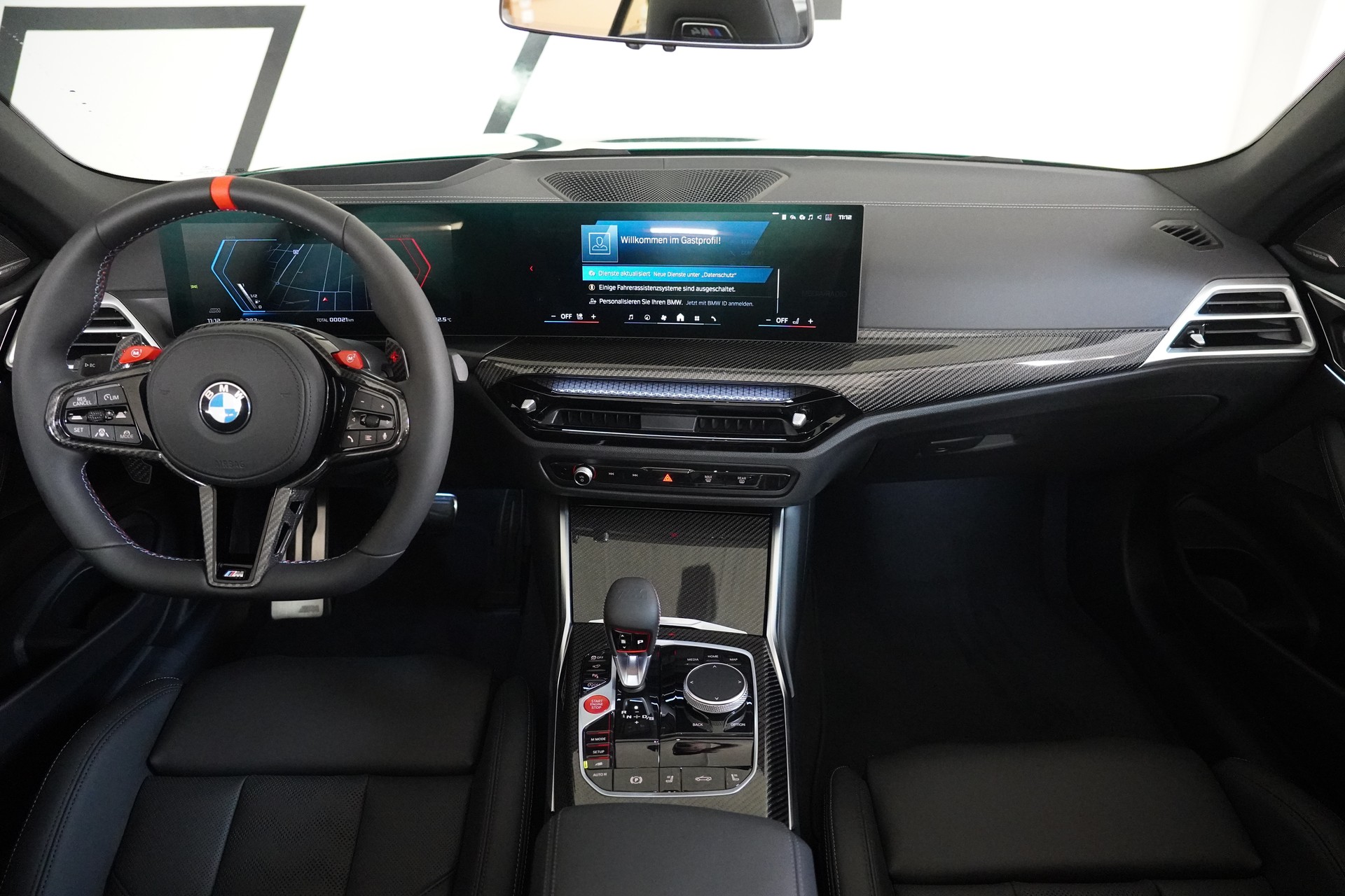 BMW M4 Cabrio Competition M xDrive-image-25