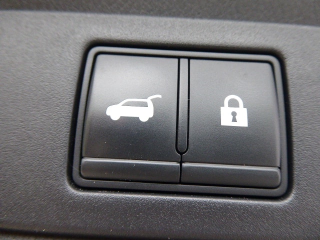 NISSAN Qashqai 1.3 DIG-T MHEV Tekna Xtronic 4x4-image-14