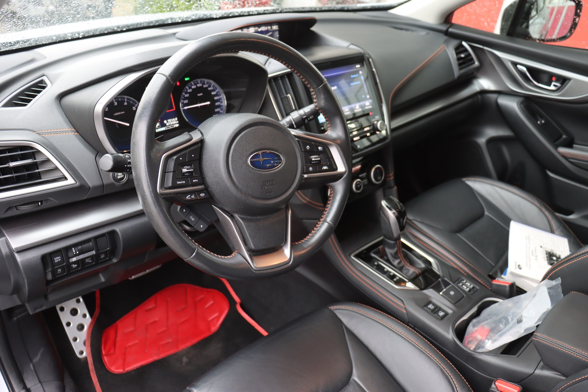 SUBARU XV 2.0 e-Boxer Advantage AWD Lineartronic-image-12