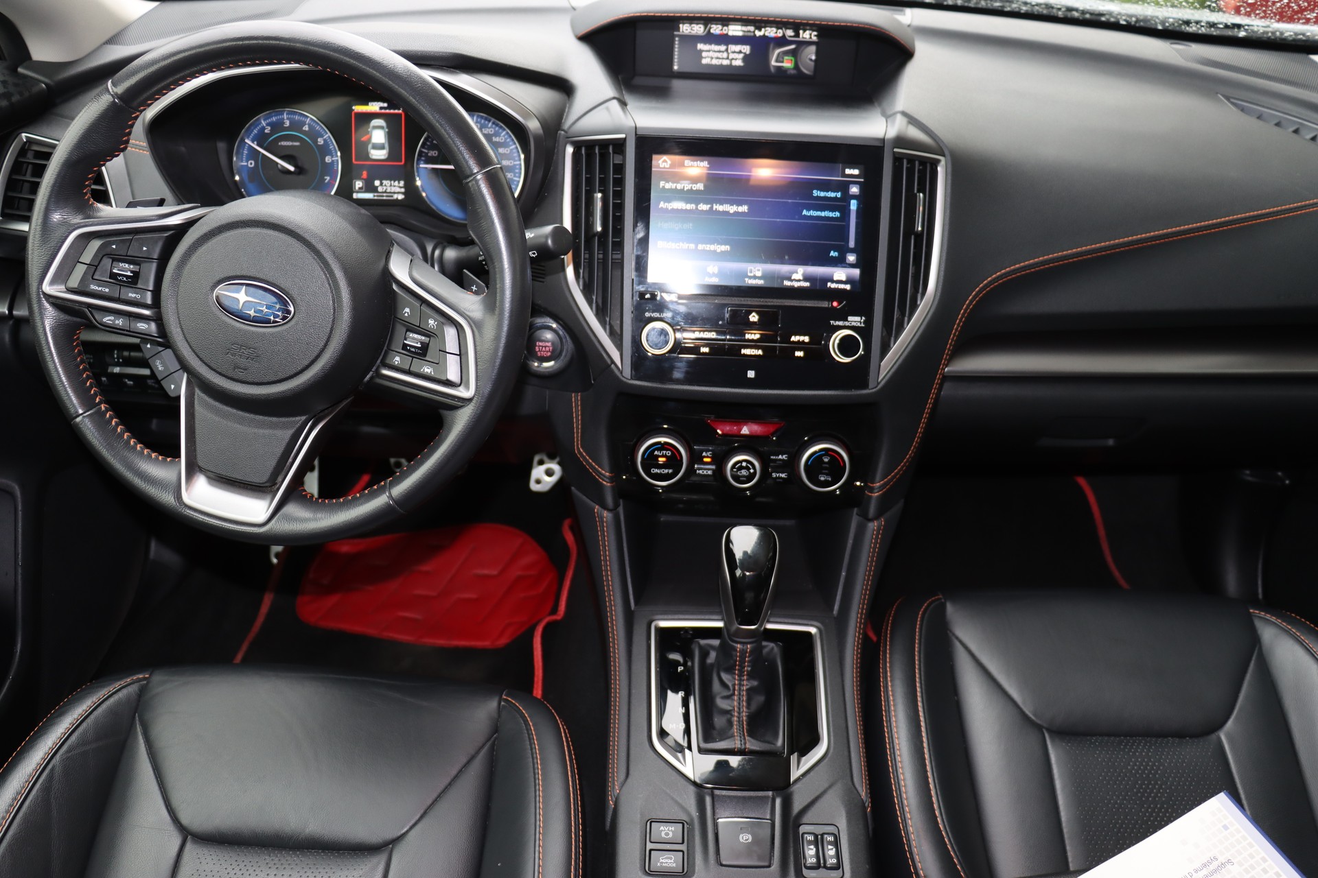 SUBARU XV 2.0 e-Boxer Advantage AWD Lineartronic-image-9
