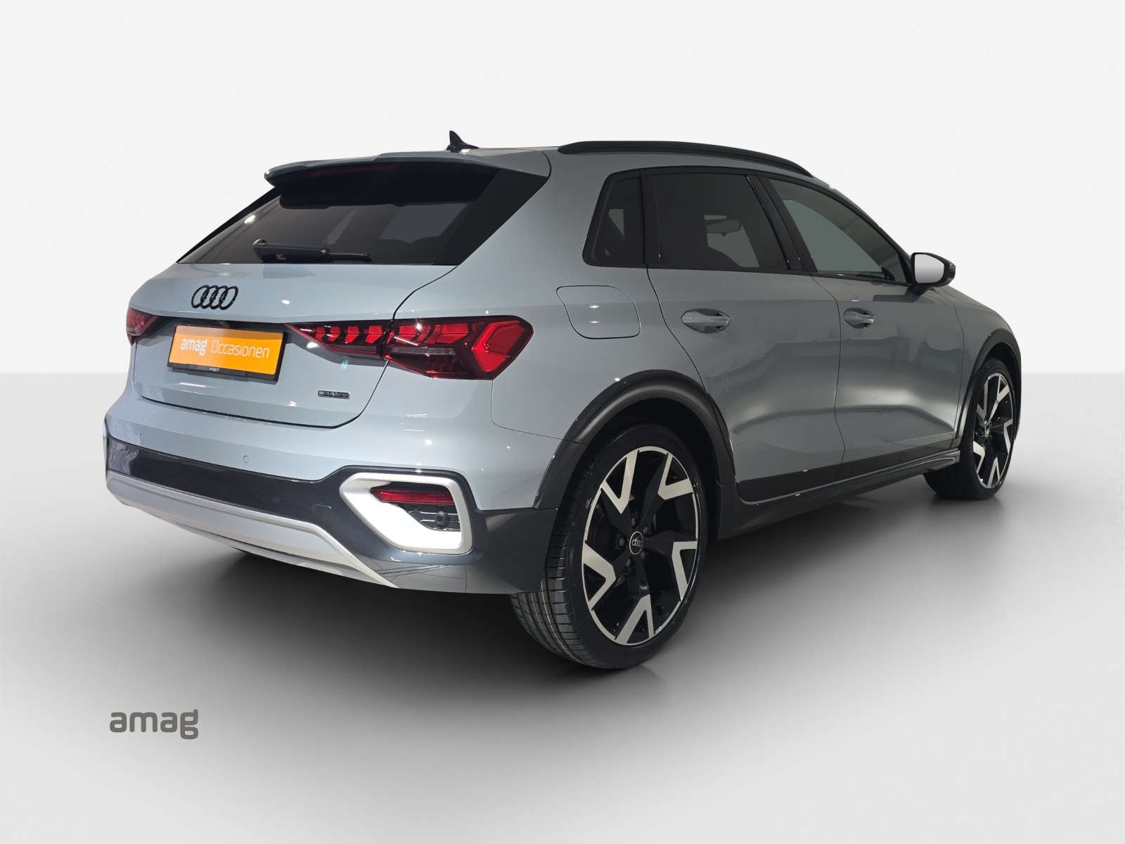 AUDI A3 allstreet TFSI 150 kW quattro S tronic-image-4