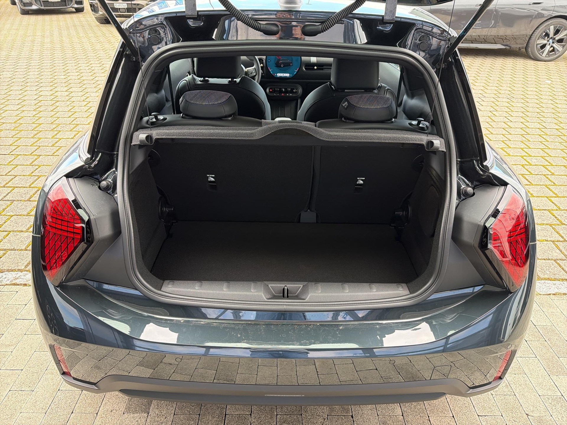 MINI Cooper S (3d)-image-15