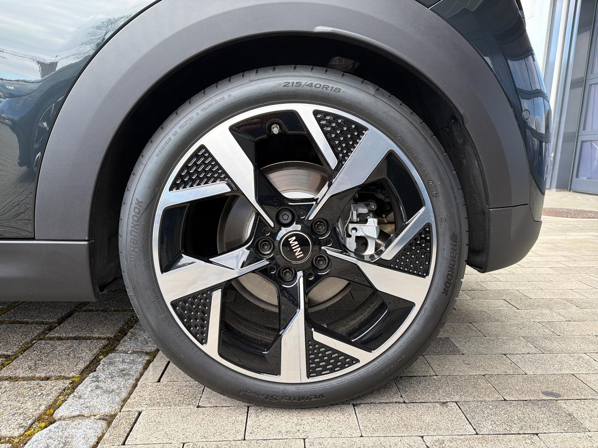 MINI Cooper S (3d)-image-9