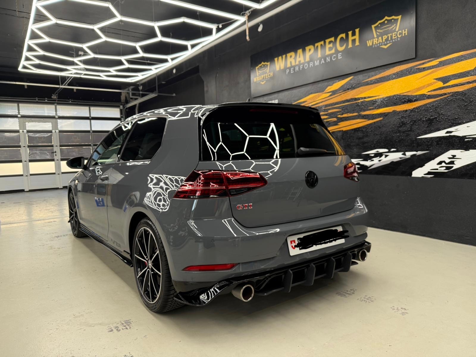 VW GTI TCR-image-0