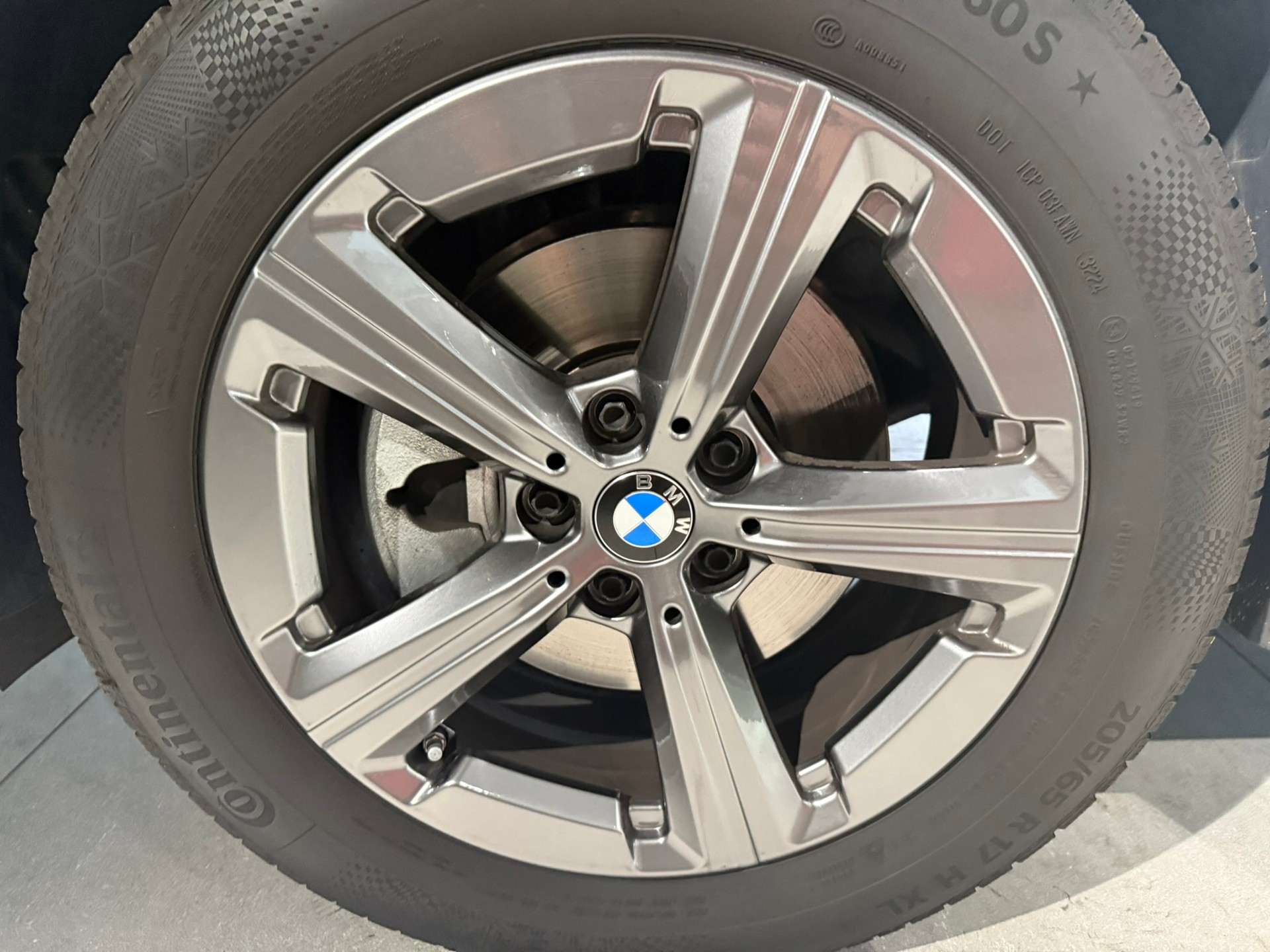 BMW X1 sDrive 18i-image-8