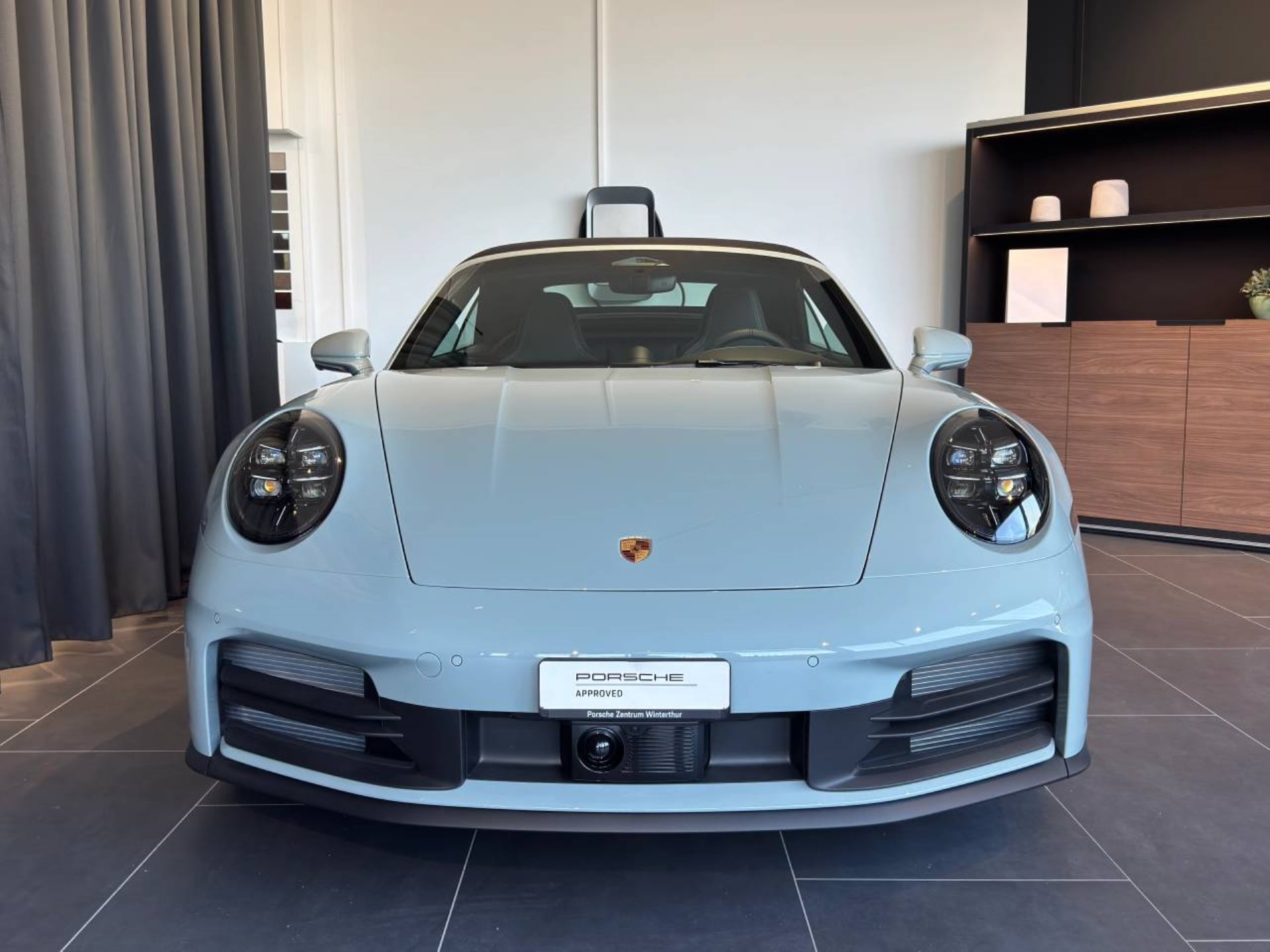 PORSCHE 911 Carrera 4S Cabriolet-image-9