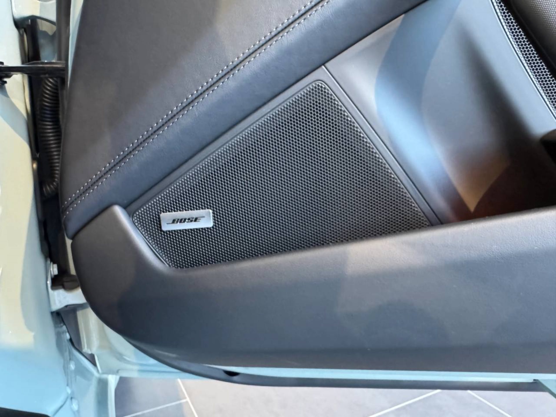 PORSCHE 911 Carrera 4S Cabriolet-image-21