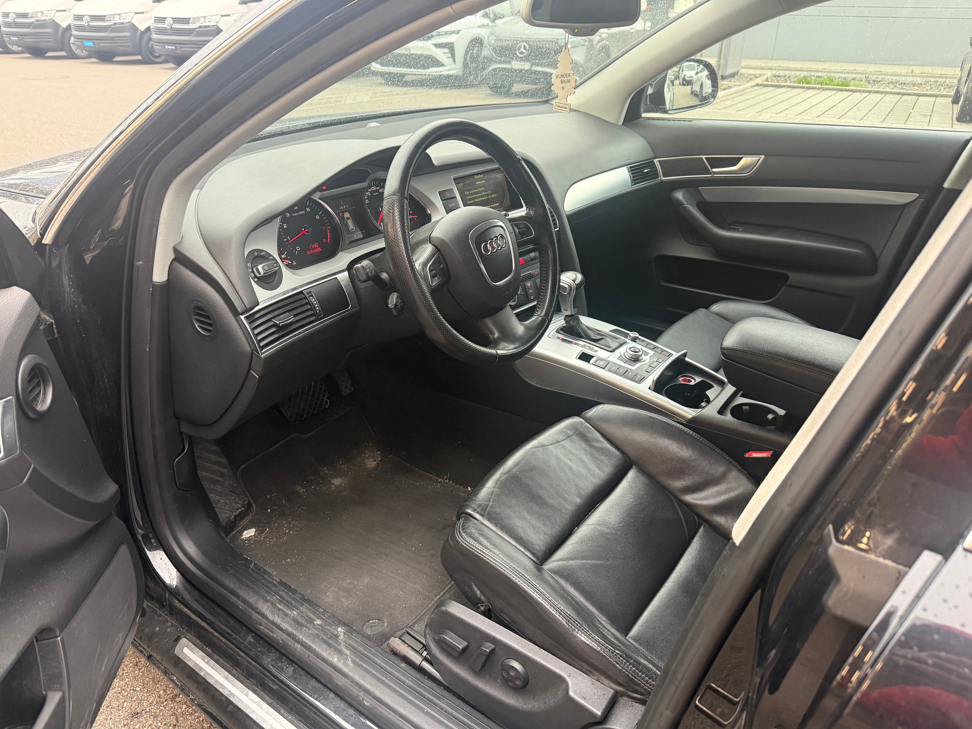AUDI A6 Avant 2.8 V6 FSI multitronic-image-5