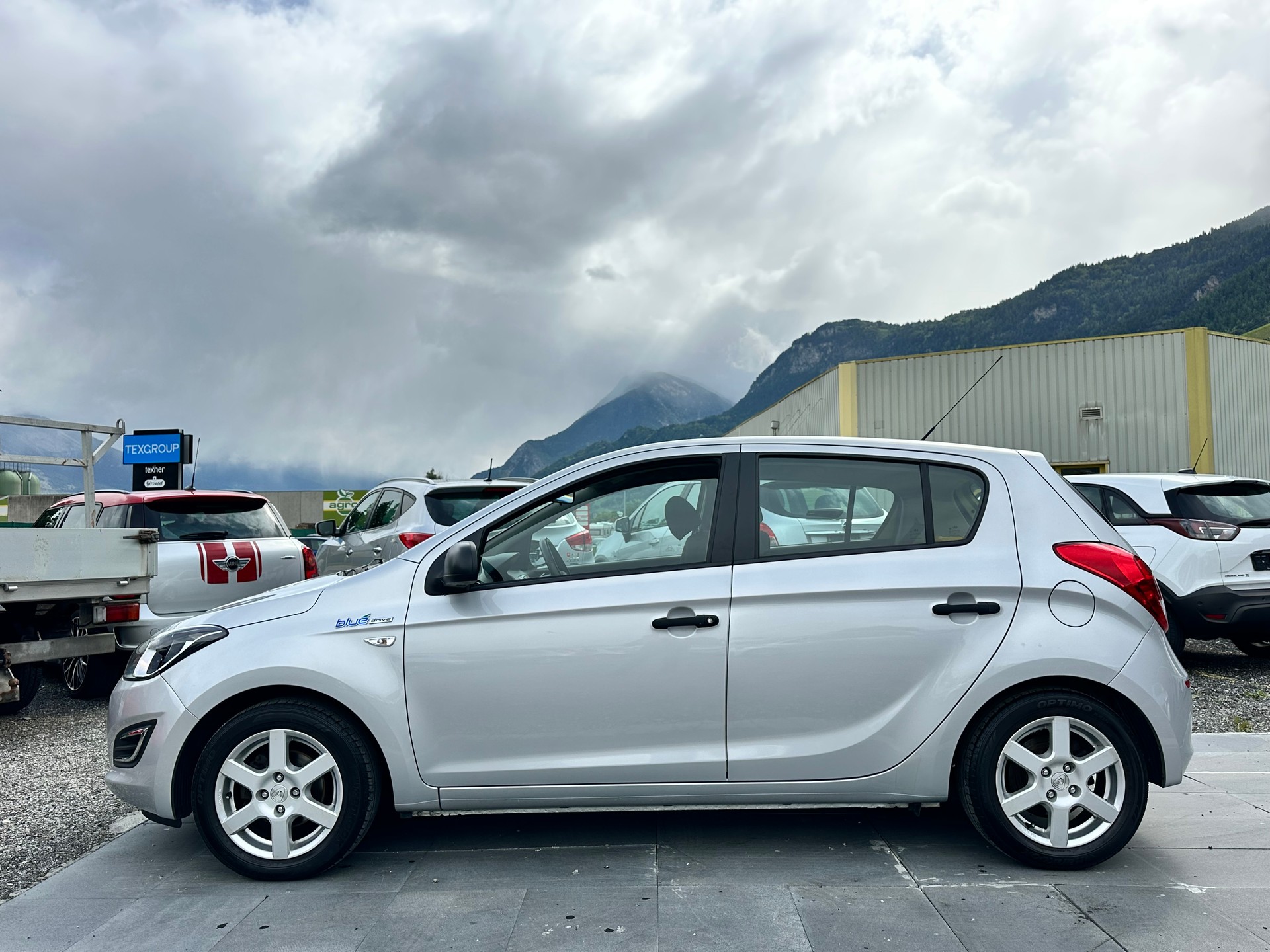 HYUNDAI i20 1.2 Comfort-image-4