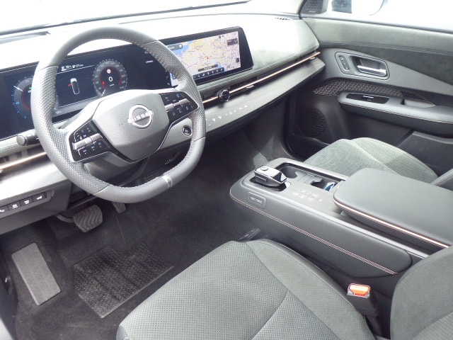 NISSAN Ariya 87 kWh e-4orce Evolve Allrad-image-4