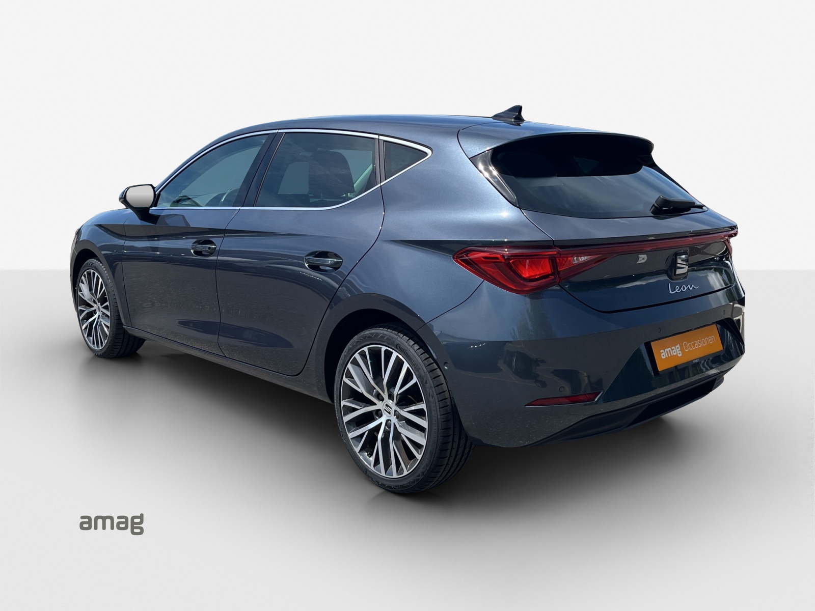 SEAT Leon 1.5 Eco TSI Hola FR-image-2