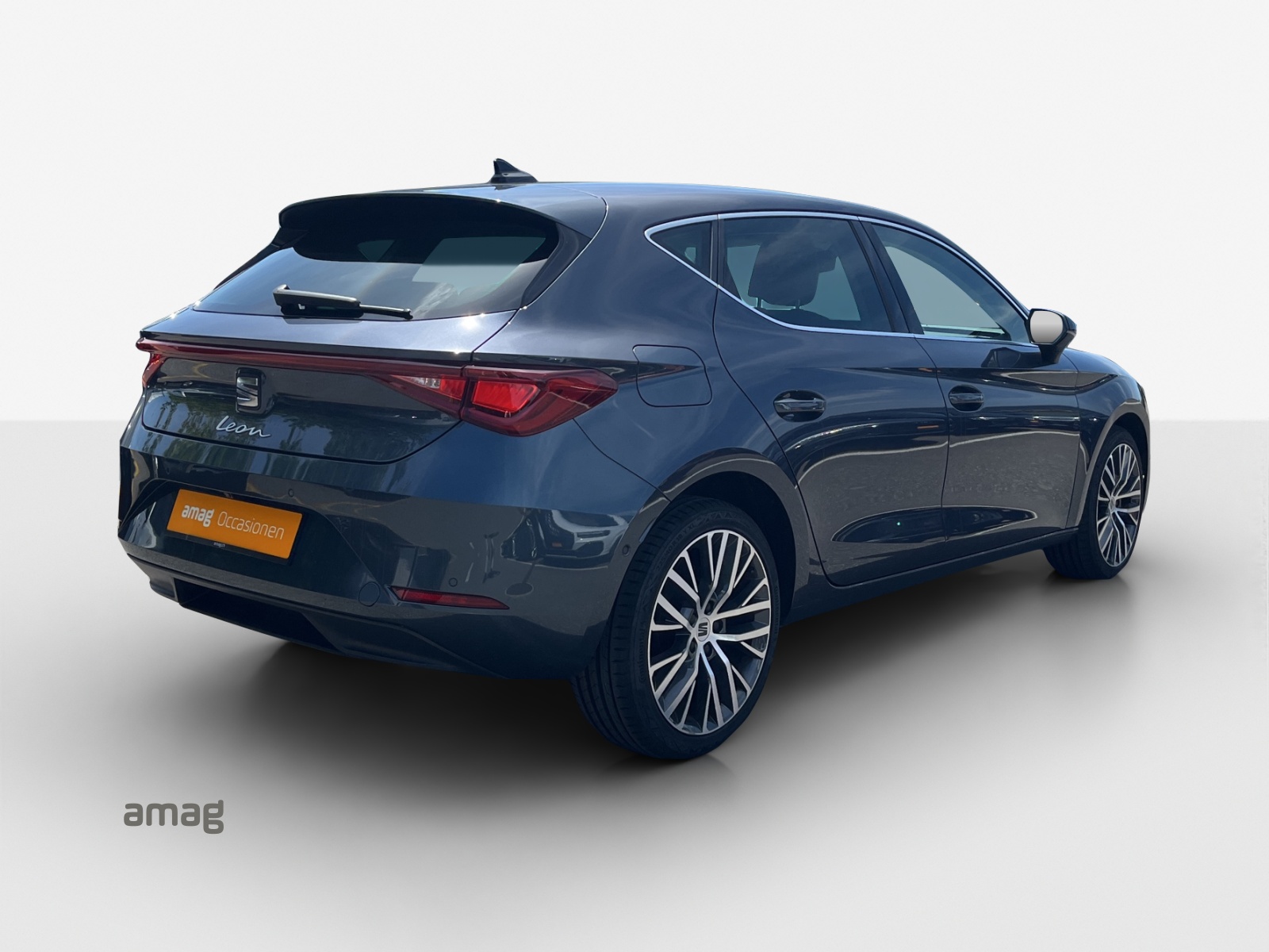 SEAT Leon 1.5 Eco TSI Hola FR-image-4