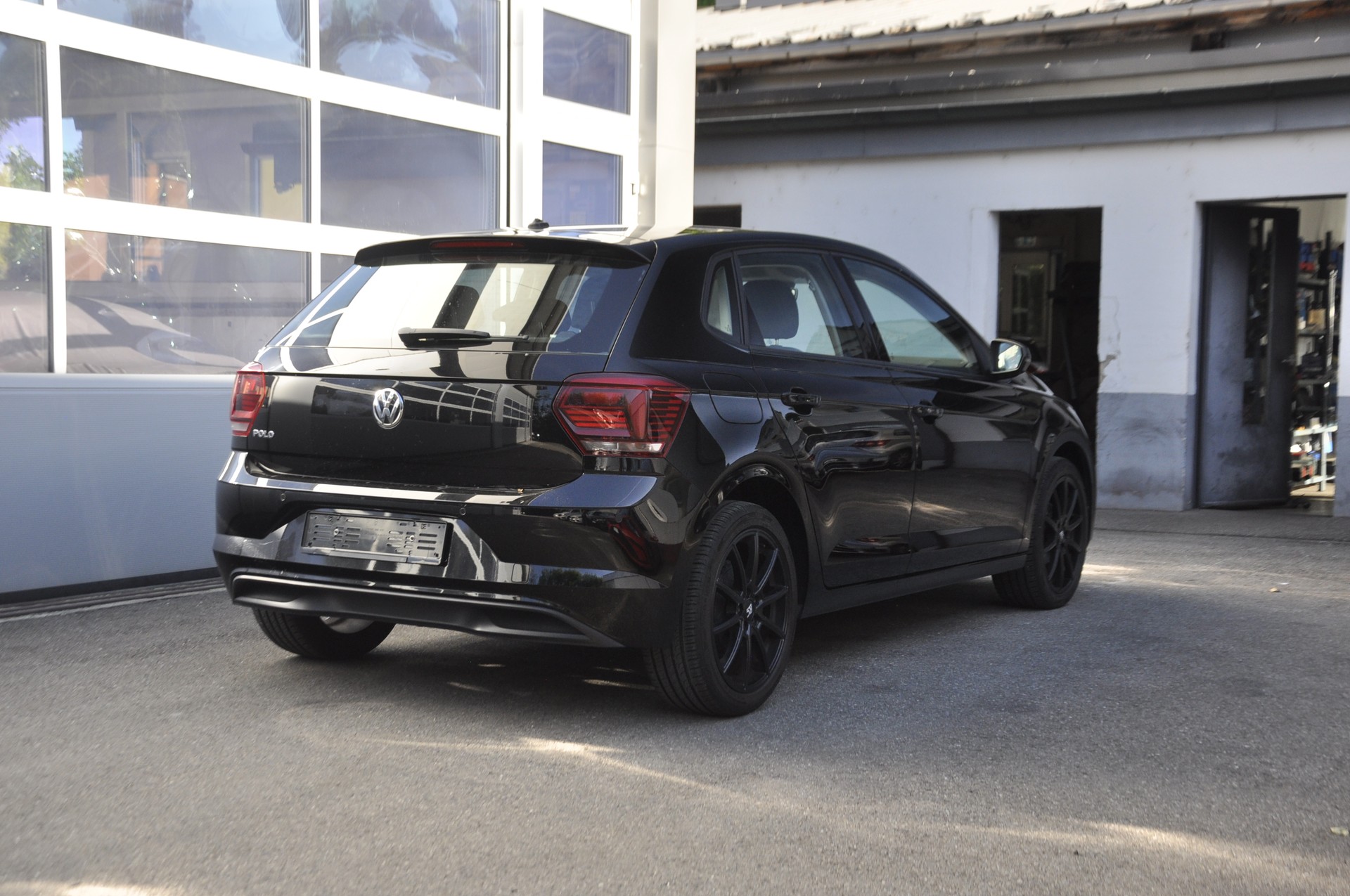 VW Polo 1.0 TSI BMT Comfortline-image-2