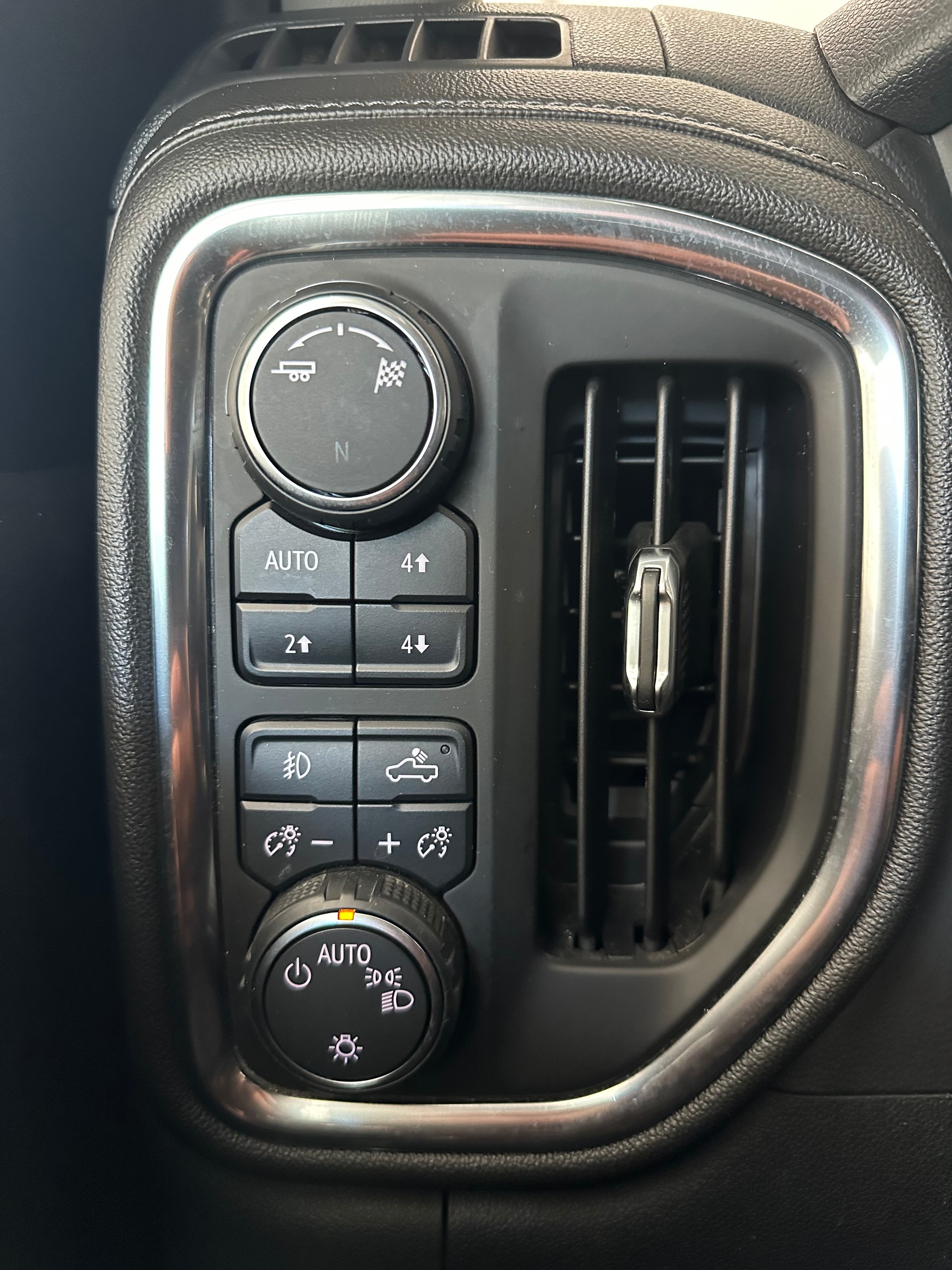 CHEVROLET Silverado 1500 Z71-image-8