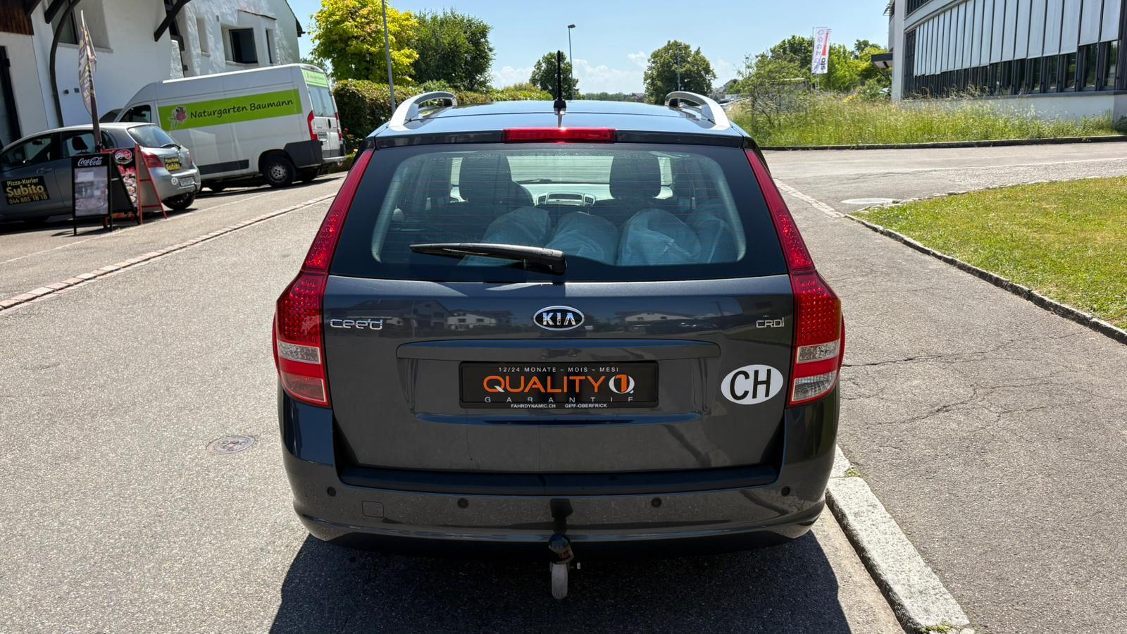 KIA Cee'd Sporty Wagon 1.6 CRDi Trend Automatic-image-13